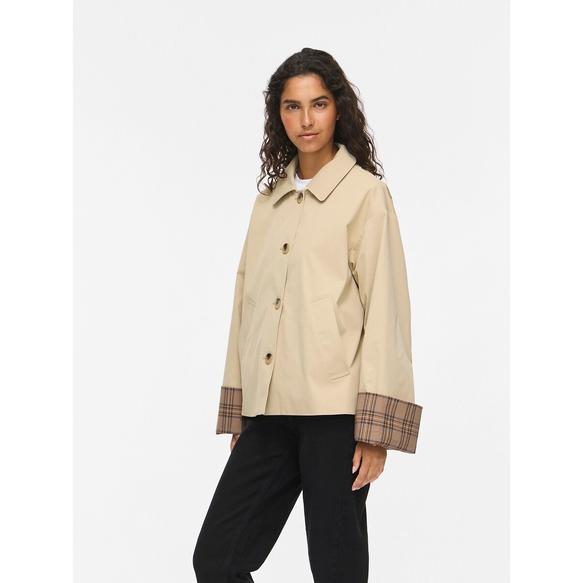 Trench court bi-matière avec nœud beige, VILA