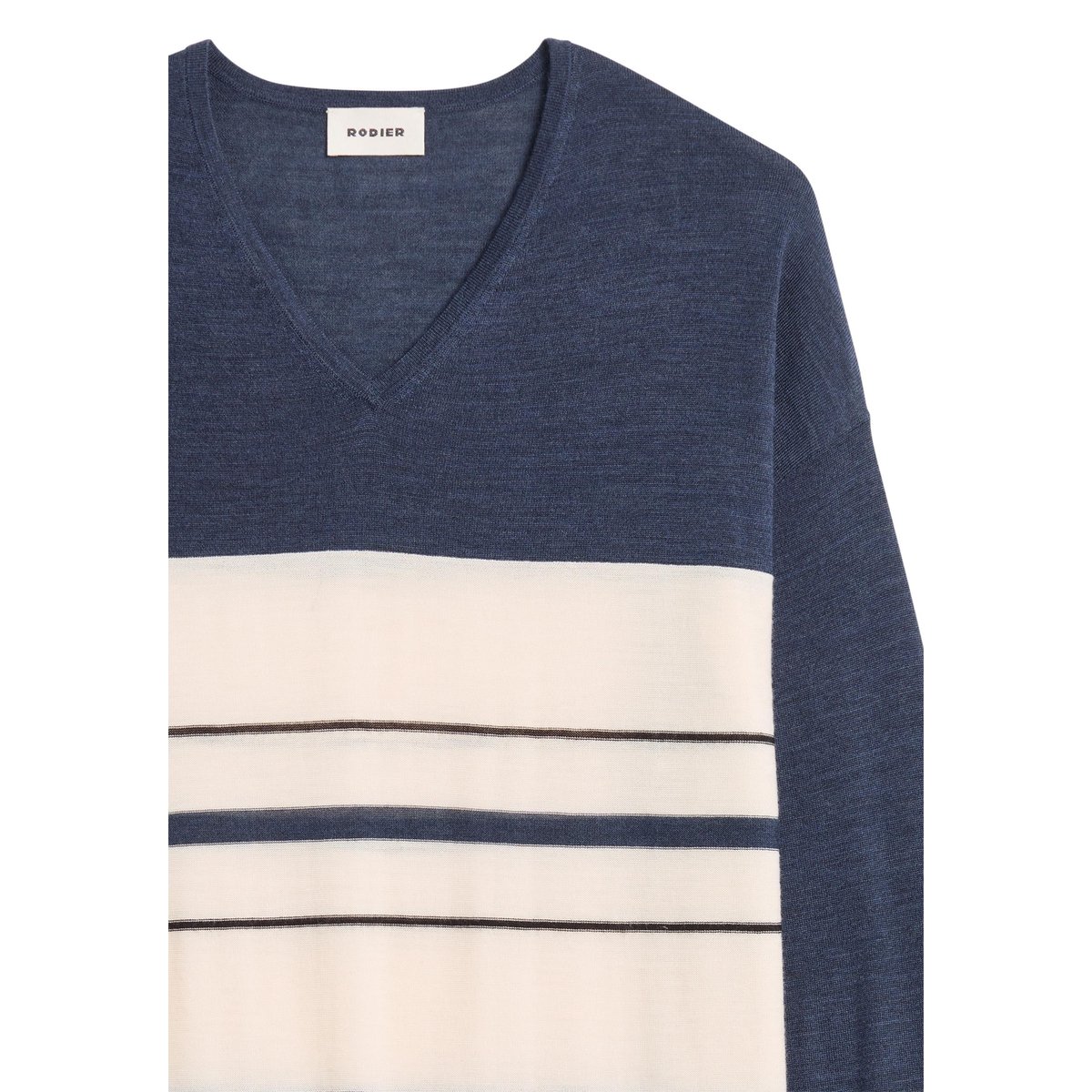 Pull col V rayé en laine mérinos bleu denim, RODIER
