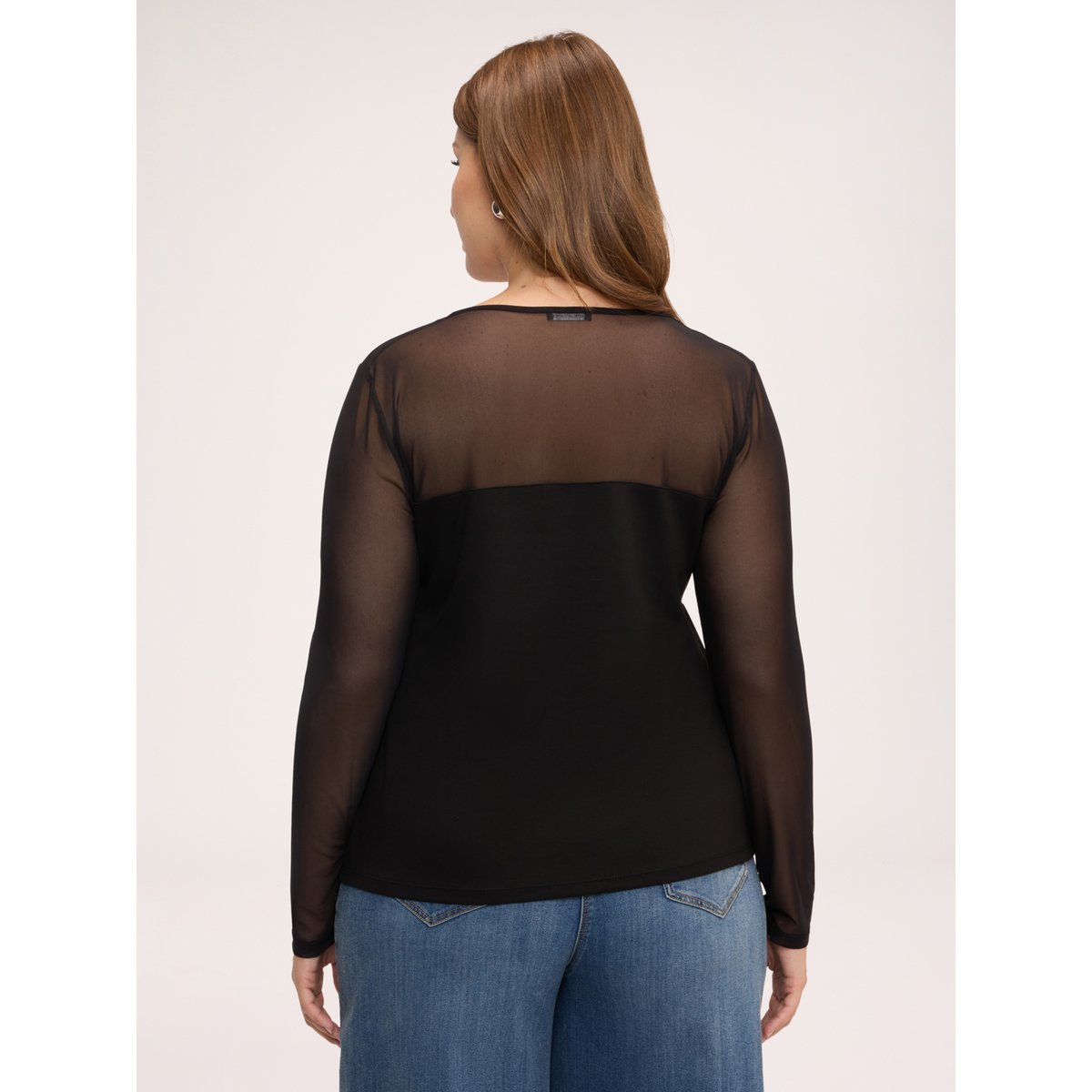 T-shirt noir, FIORELLA RUBINO