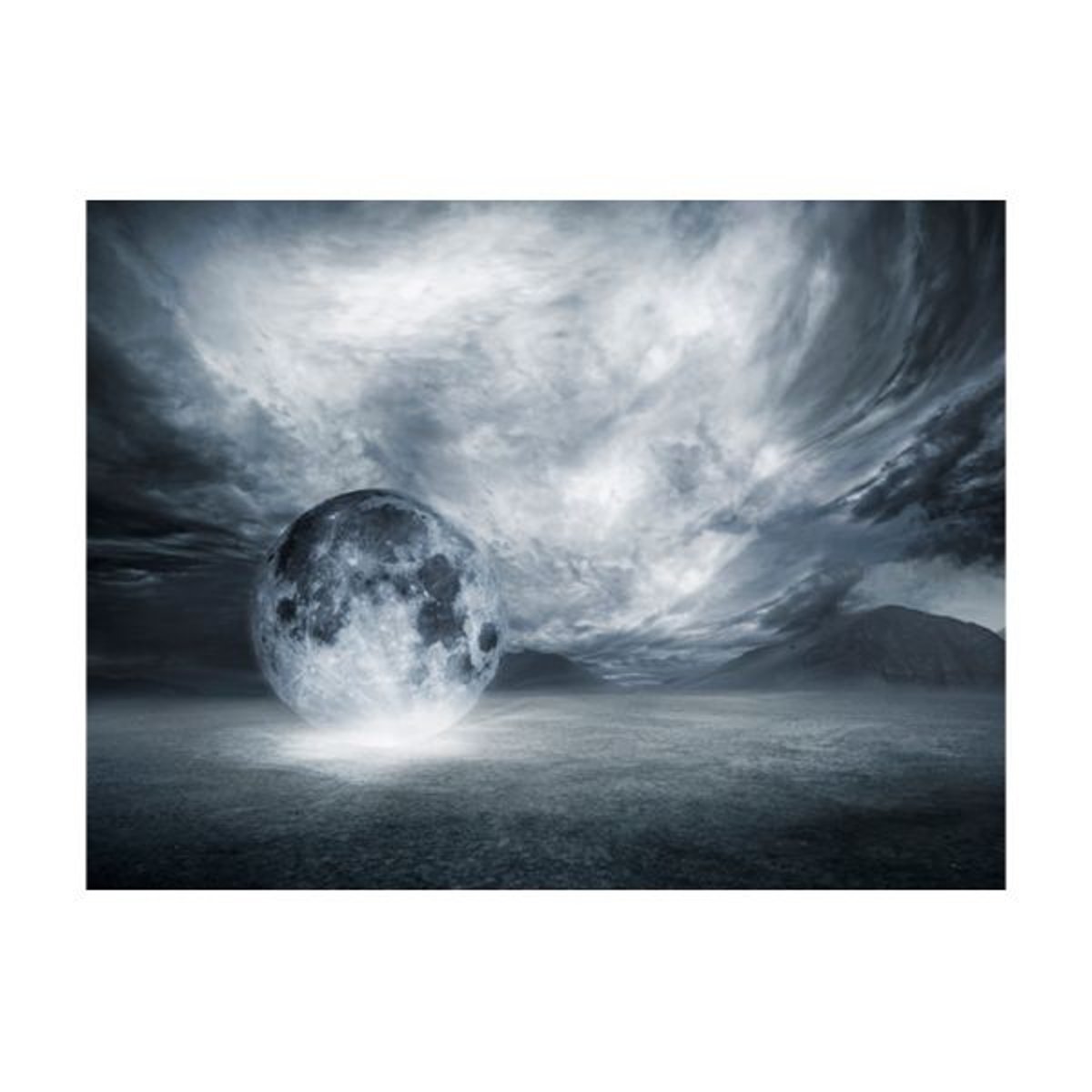 Papier peint intissé panoramique Paysage La planète perdue gris / argent, EDEN