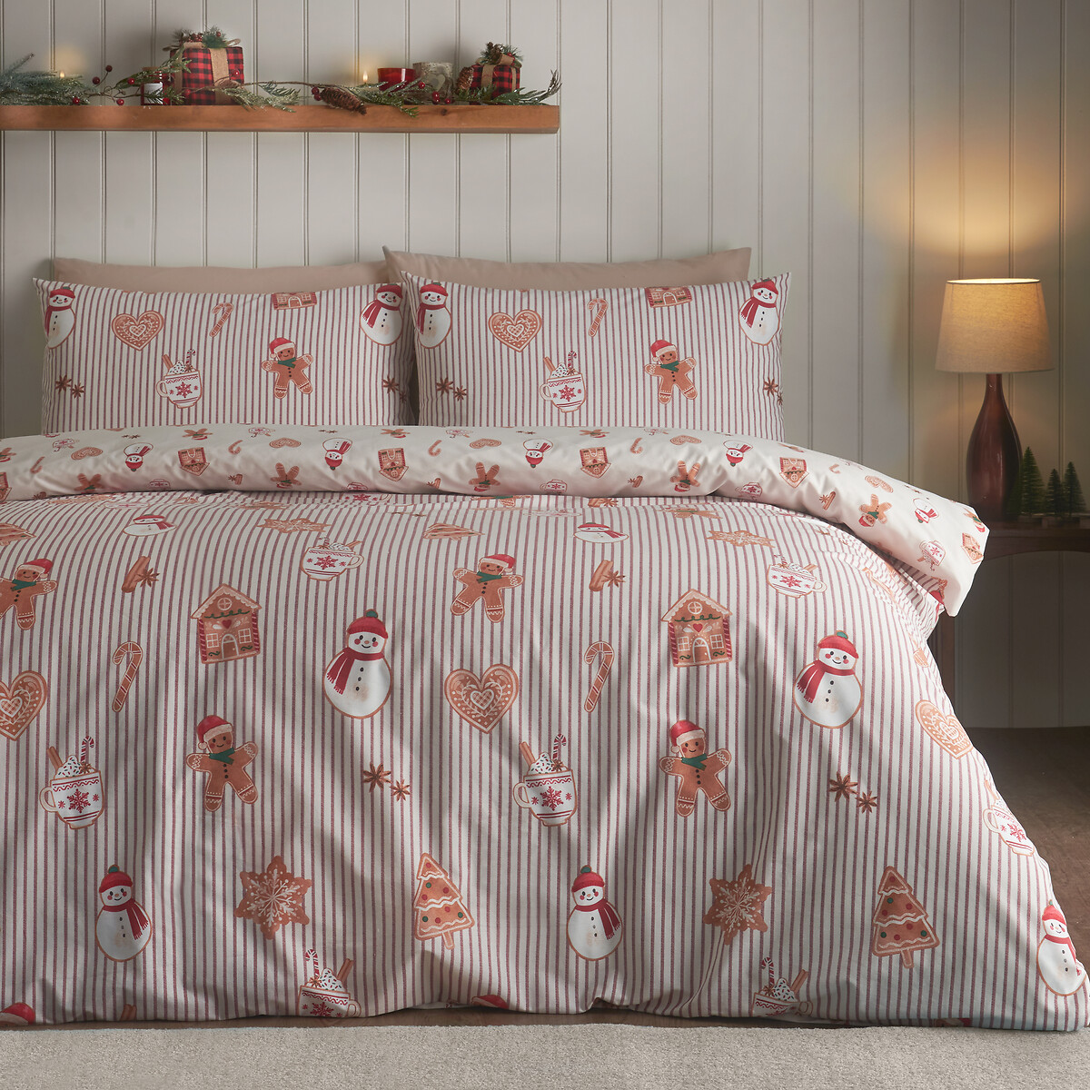 Gingerbread Stripe Christmas Reversible Duvet Cover and Pillowcase Set natural, CATHERINE LANSFIELD