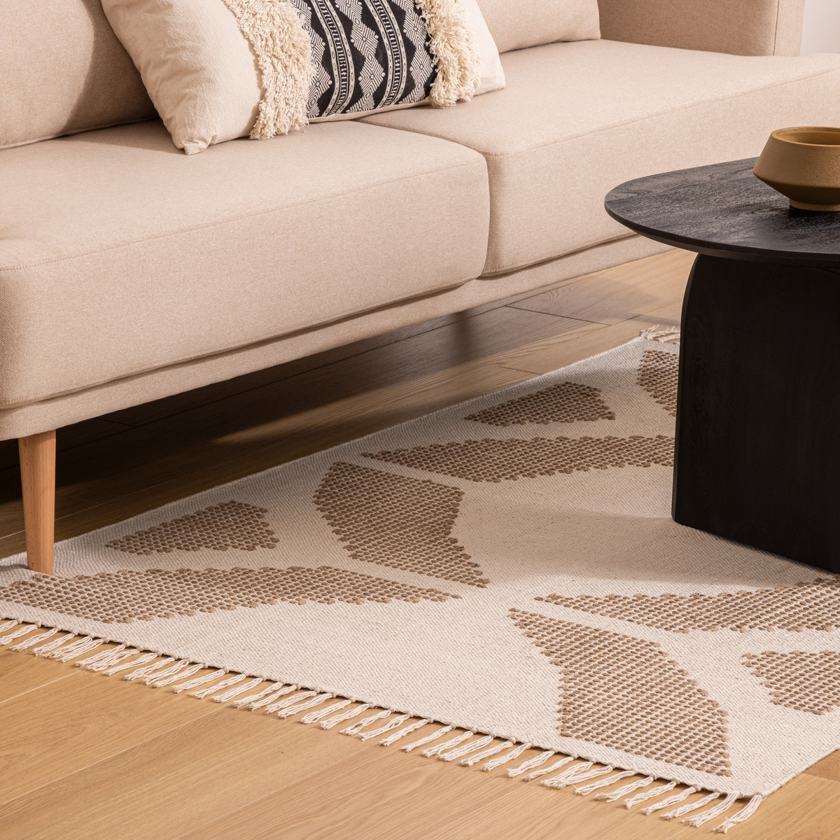 Tapis broderie INUIT blanc chaud, ATMOSPHERA