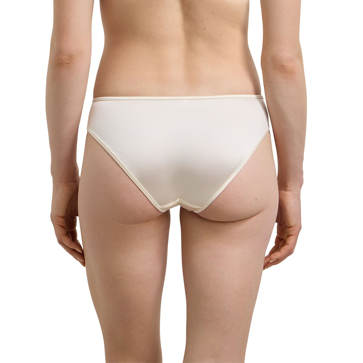 Culotte DIM x Inès de la Fressange ivoire, DIM
