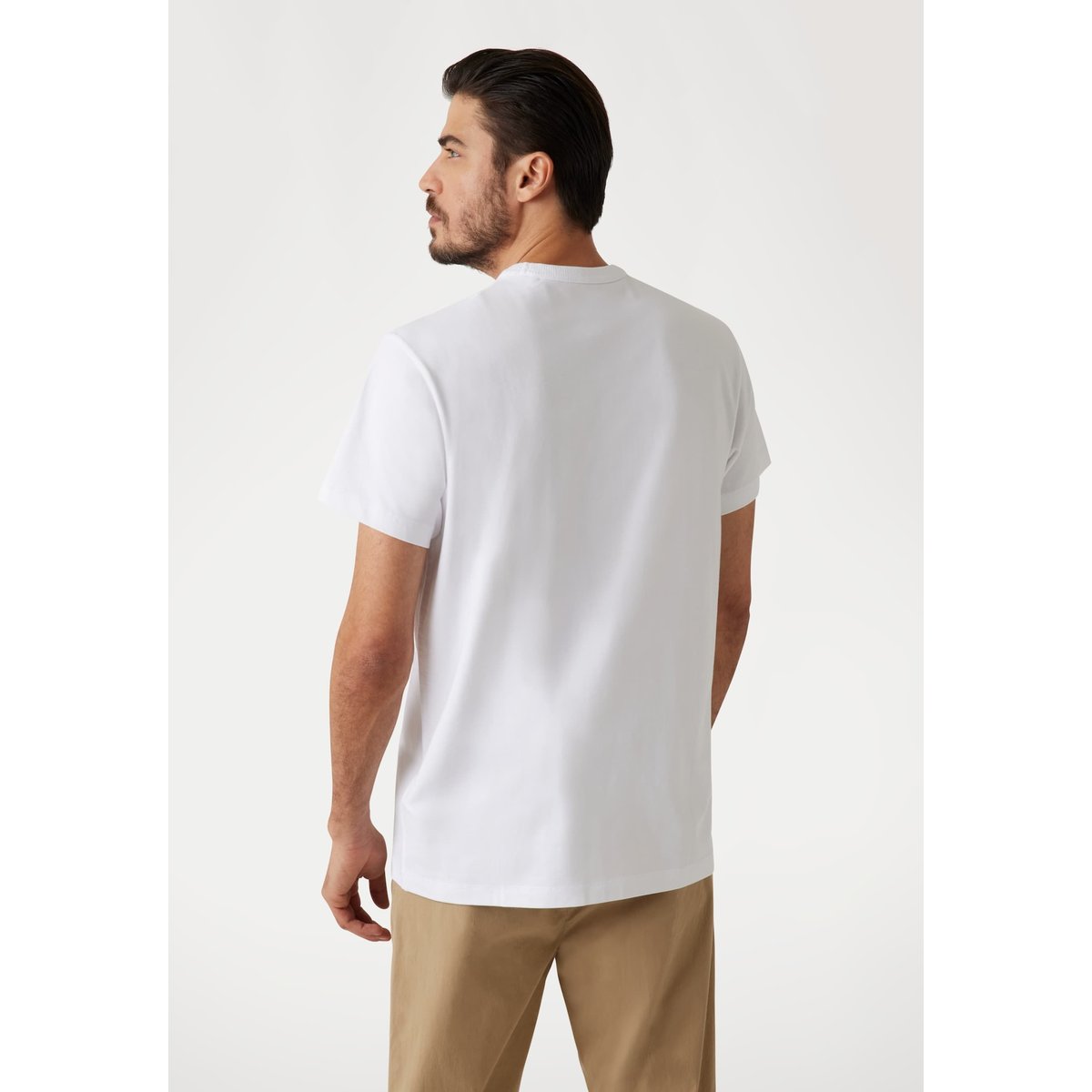 T-Shirt Logo Coupe Classique blanc, GUESS