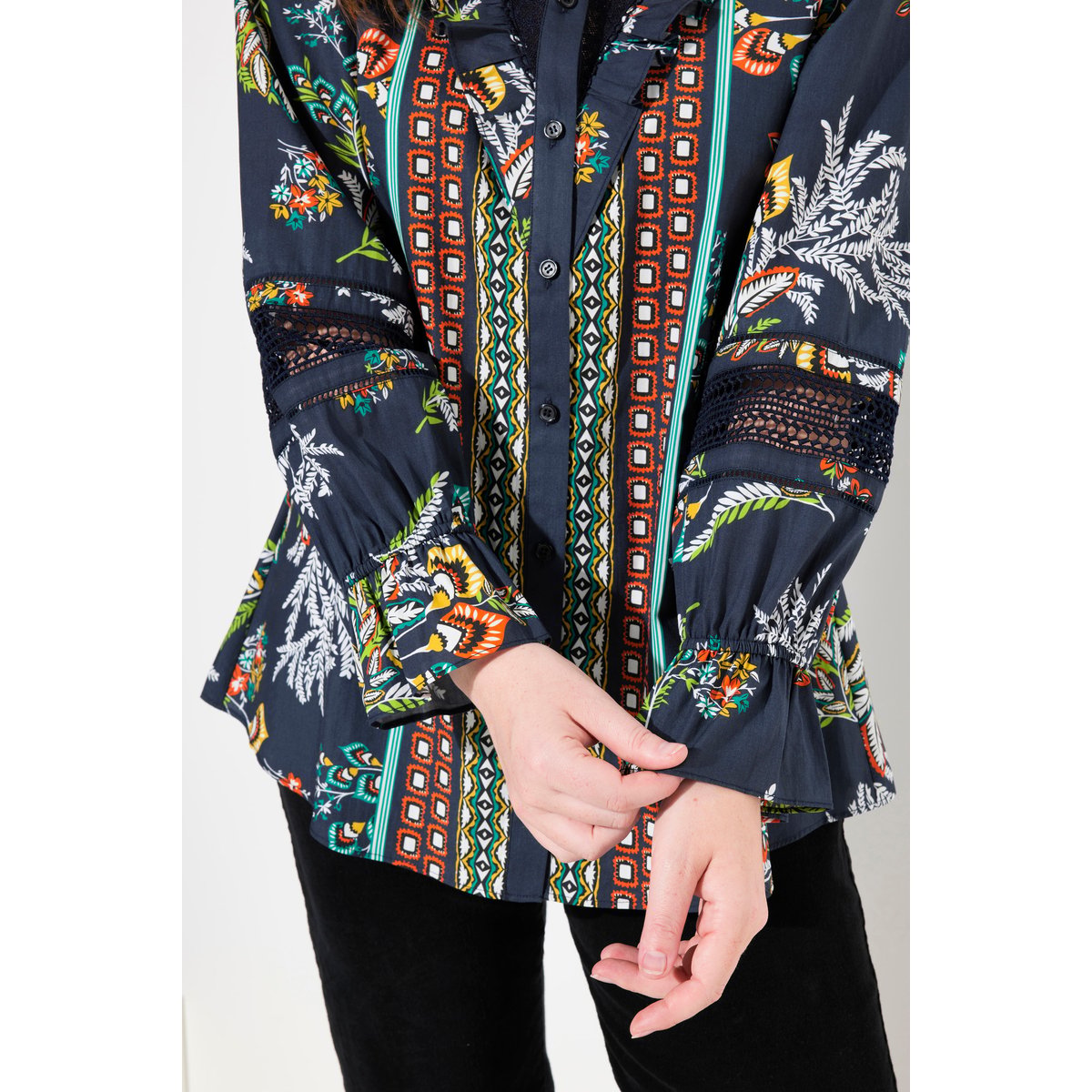 Blouse à col en V et manches longues marine, ULLA POPKEN