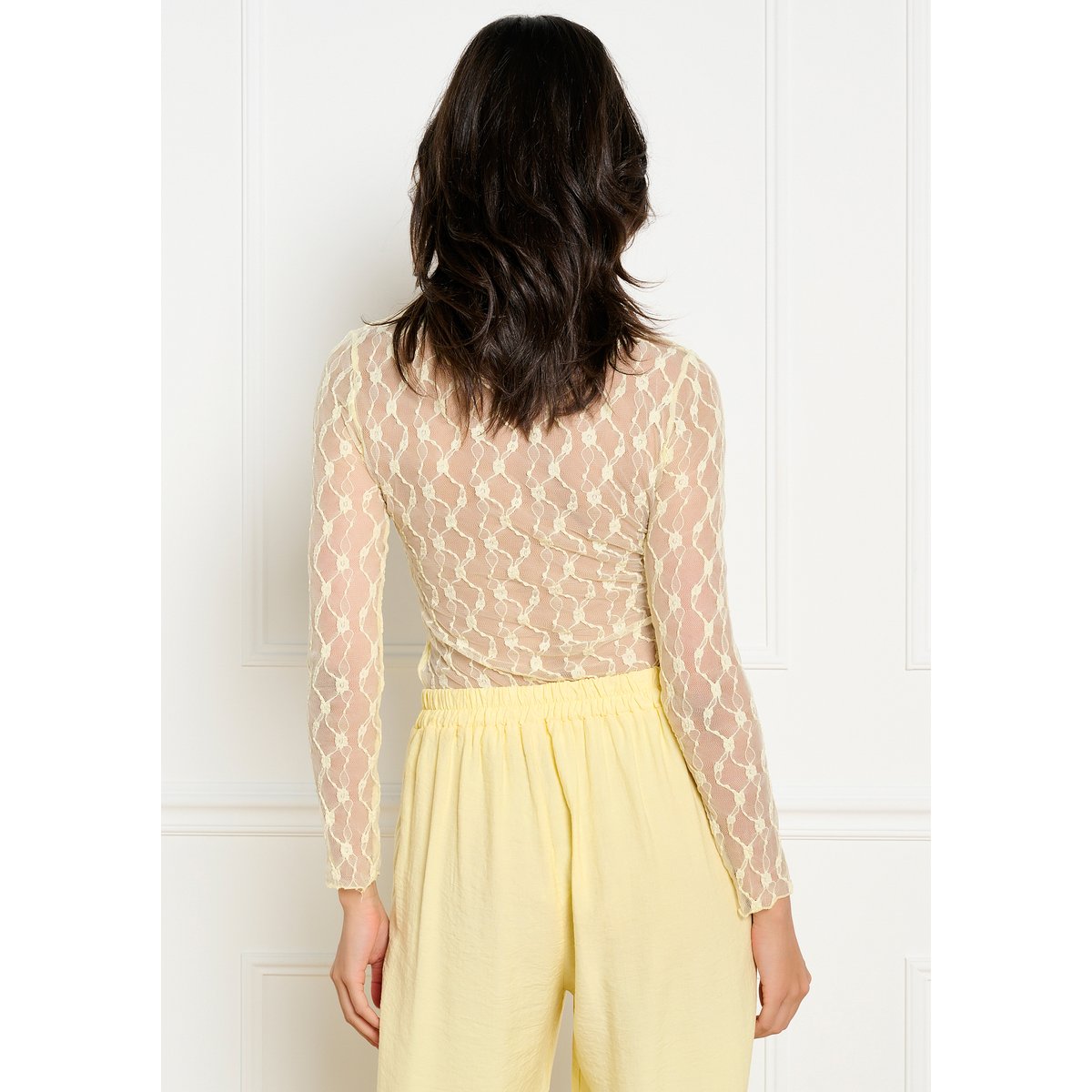 Top en mesh manches longues jaune pastel, LOLALIZA