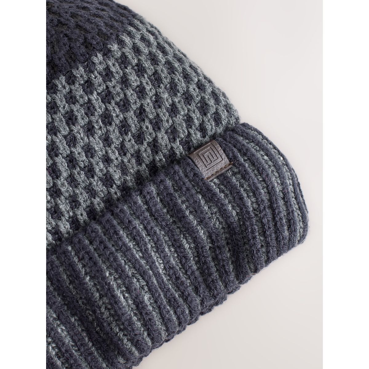 Bonnet à pompon rayé bleu marine, NEXT