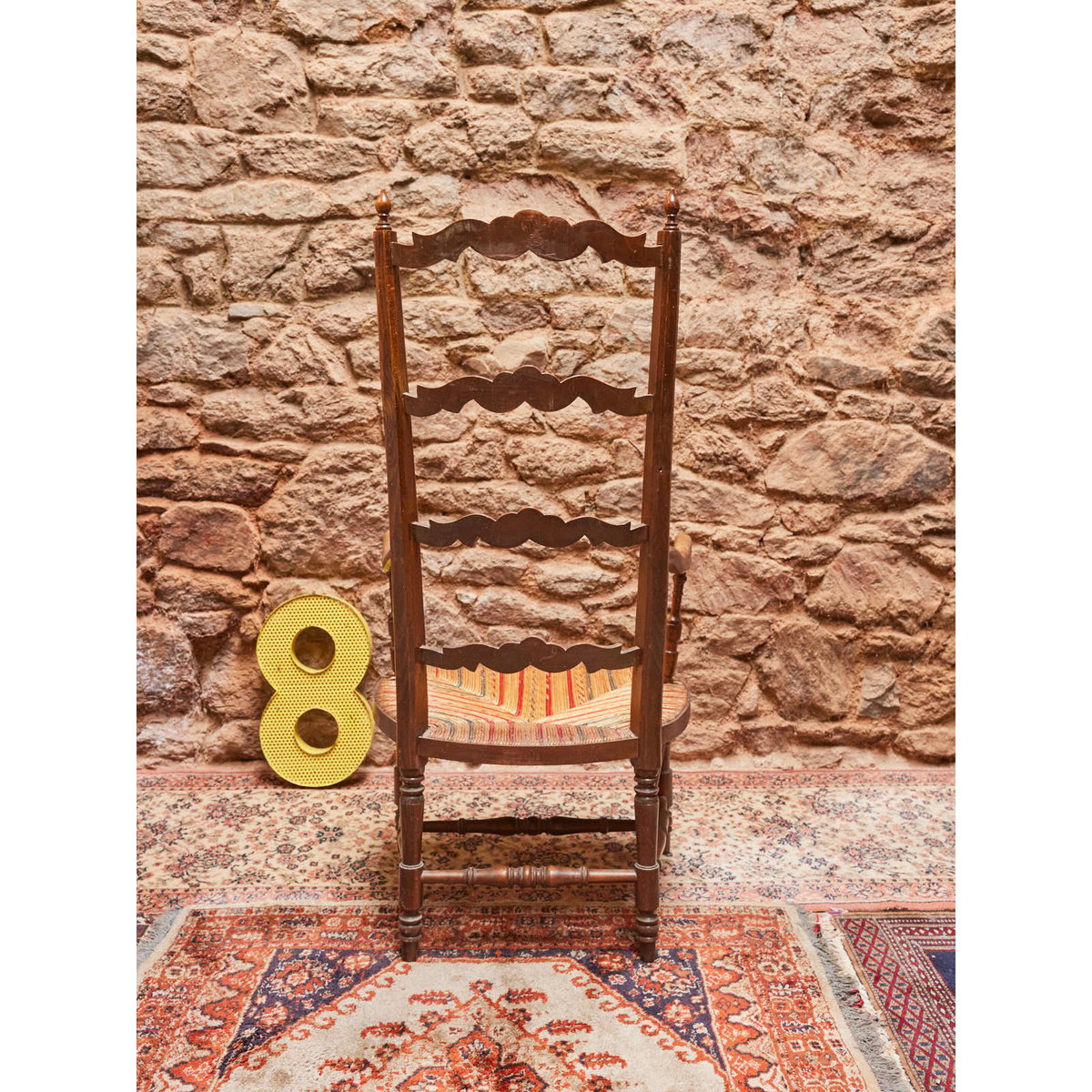 Fauteuil en bois Ernest N°1021 - Bon état bois foncé, DEBONGOUT
