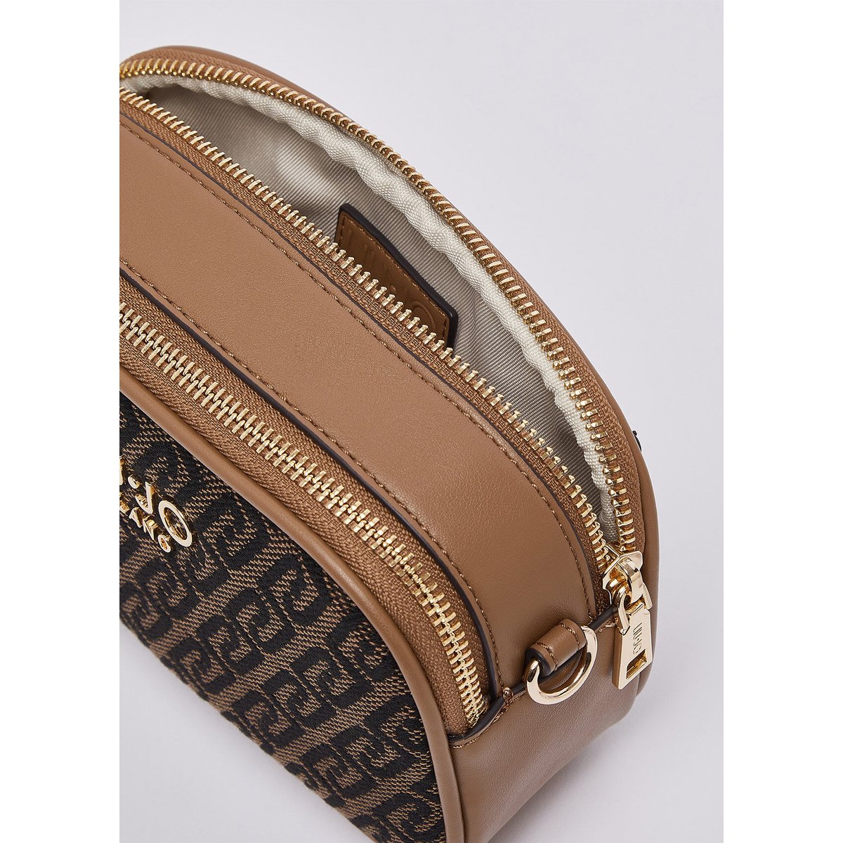 Sac bandoulière format petit monogramme marron foncé, LIU JO