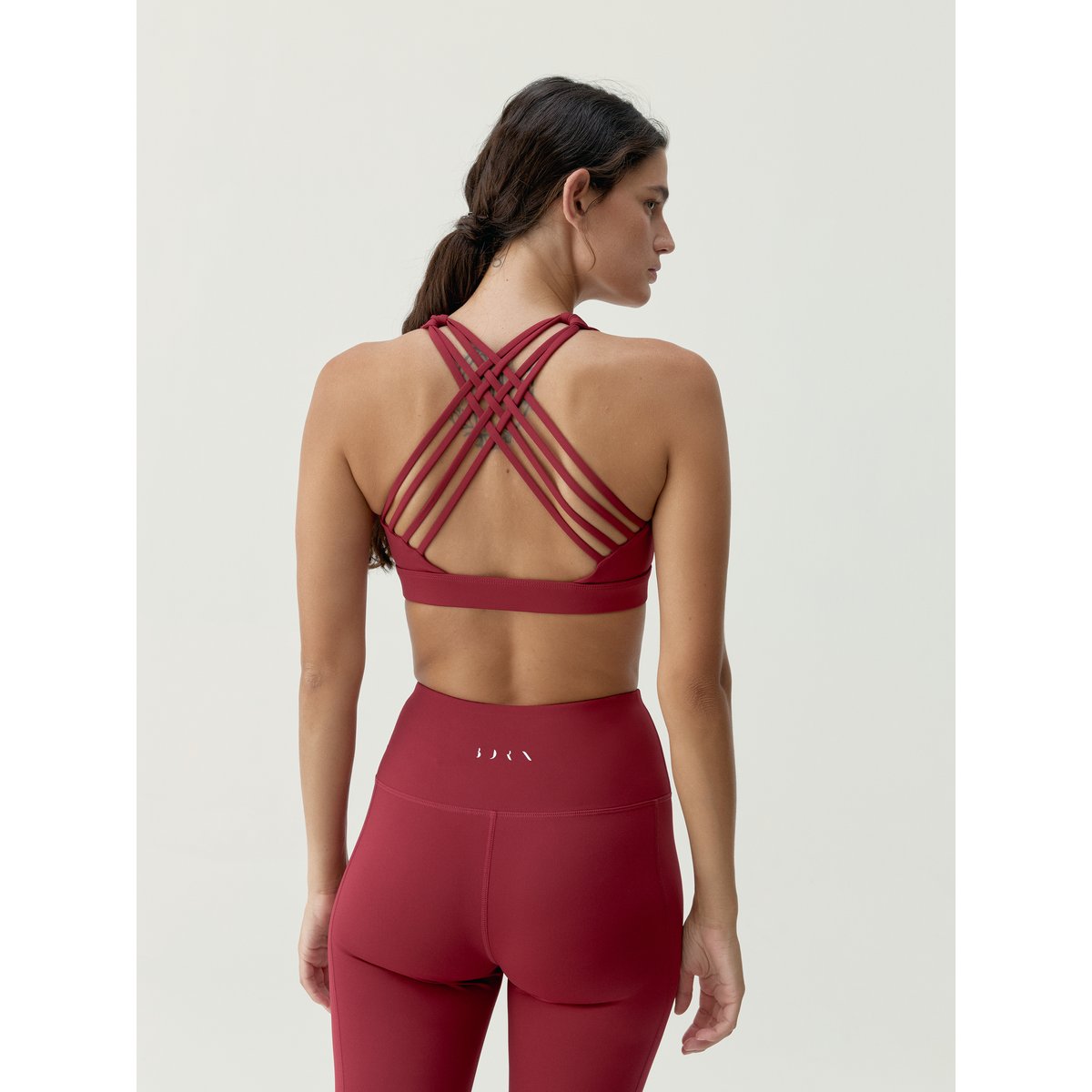 Brassière de sport femme Nexa Maintien moyen-élevé bretelles bretelles croisées rouge groseille, BORN