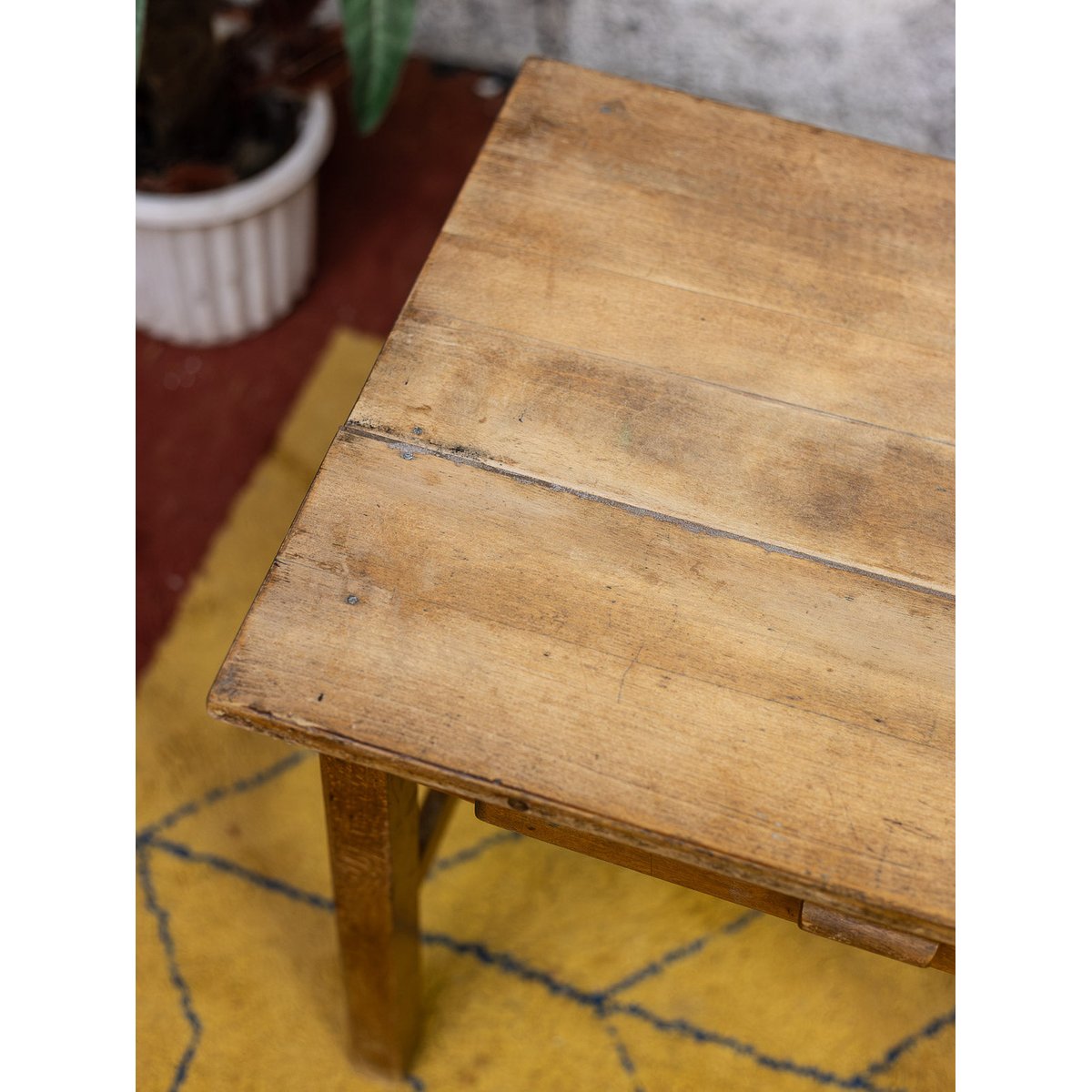 Bureau pour enfant en bois Edouard N°1122 - Bon état bois clair, DEBONGOUT