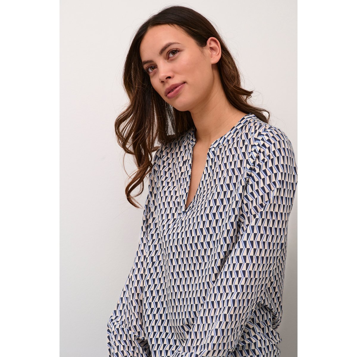 Long sleeved blouse vert graphique dark green diamont print, KAFFE