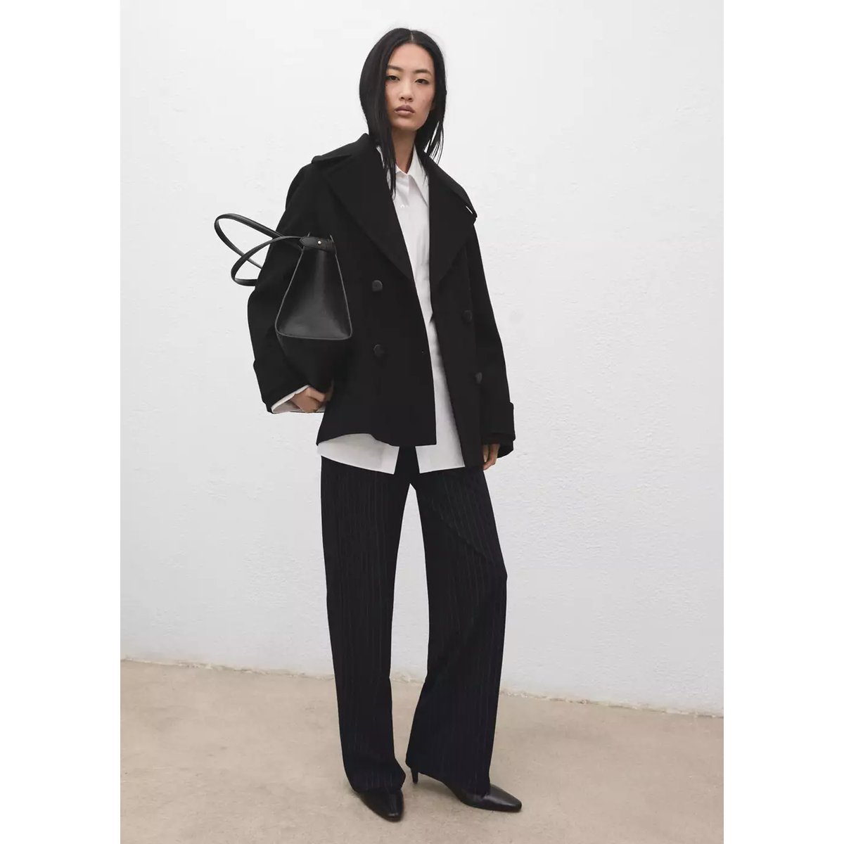 Pantalon droit fines rayures bleu marine, MANGO