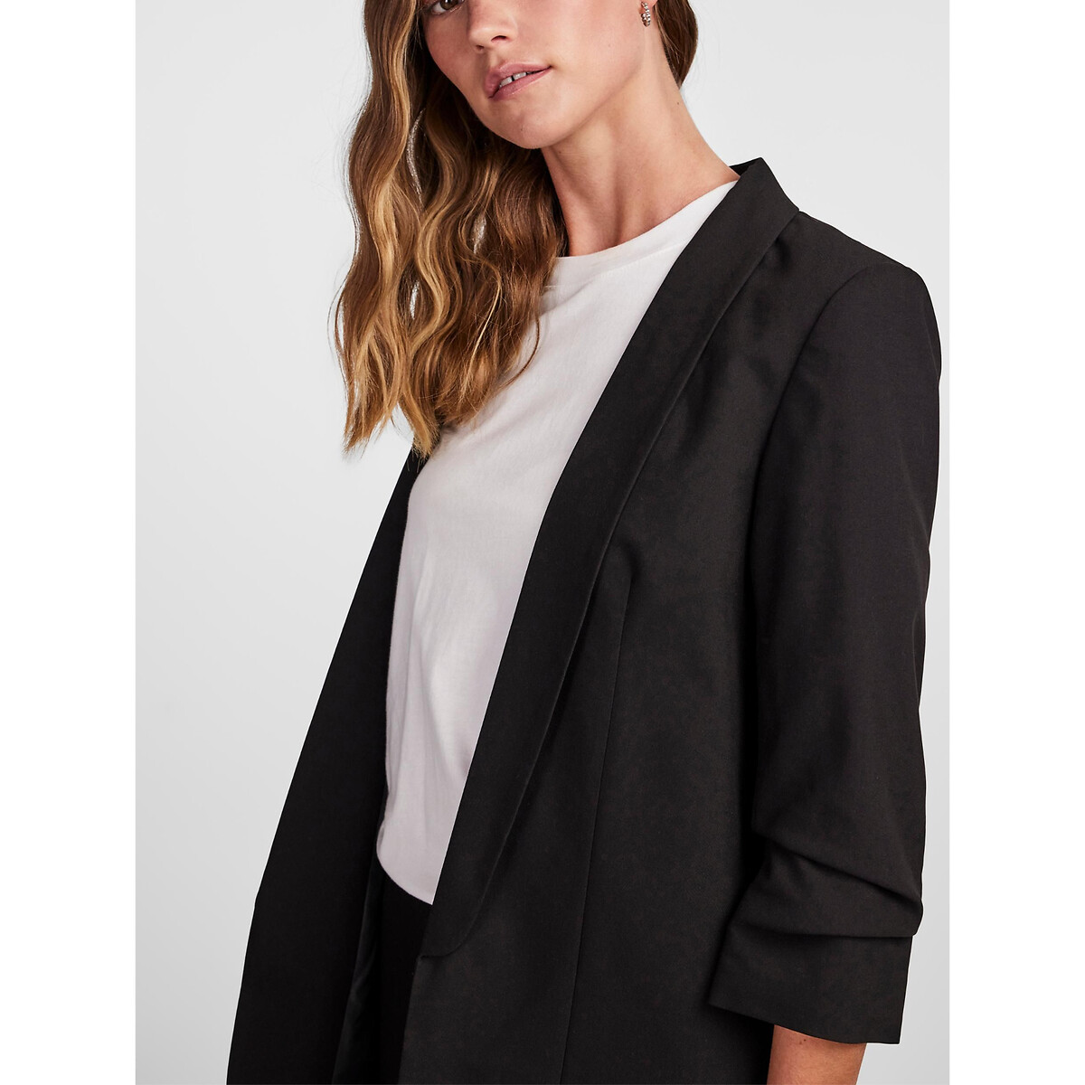 Blazer com corte direito preto , PIECES