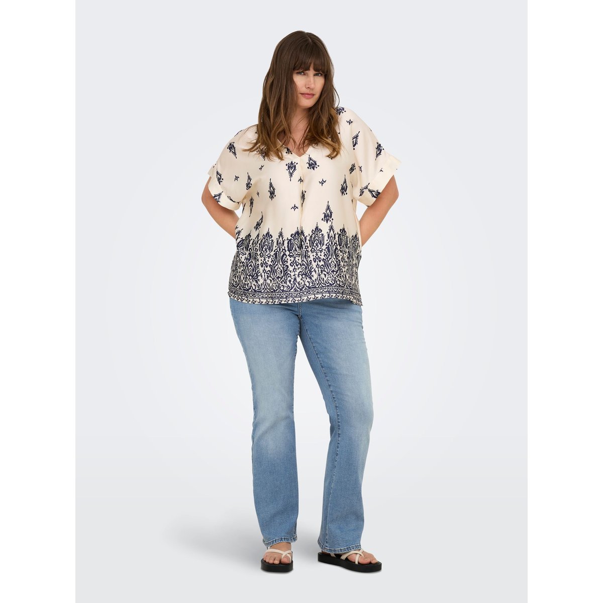 Jean Flared light medium blue denim, ONLY CARMAKOMA