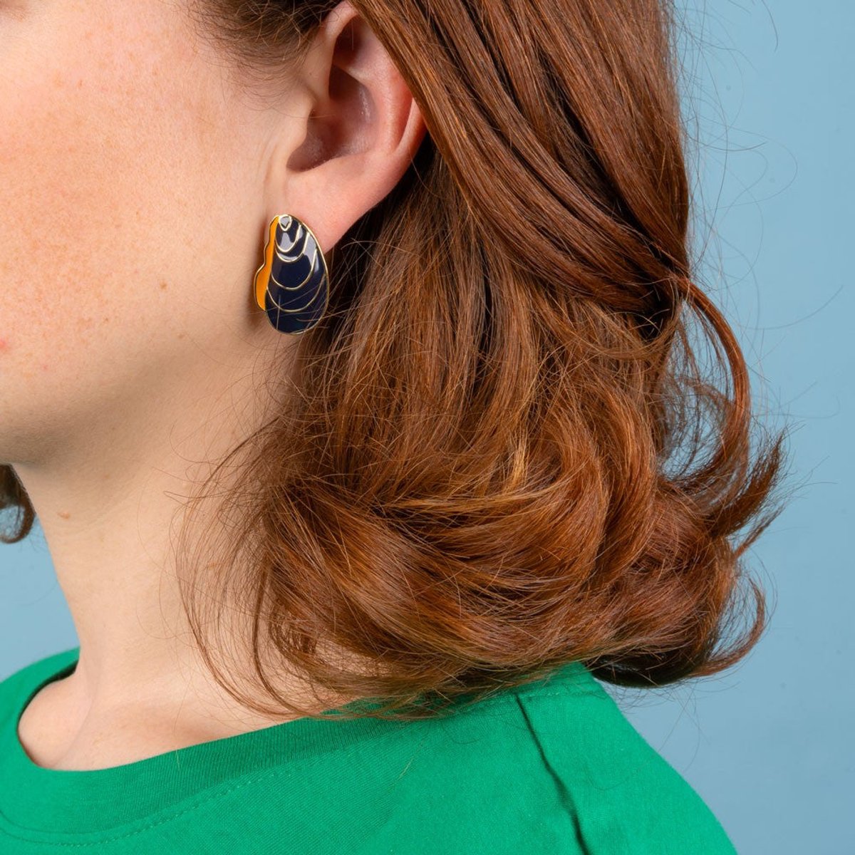Boucles d'oreilles MOULE noir et or, COUCOU SUZETTE