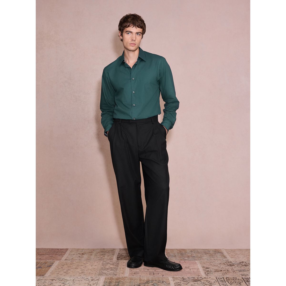 Chemise slim habillée en coton à liseré vert, NEXT