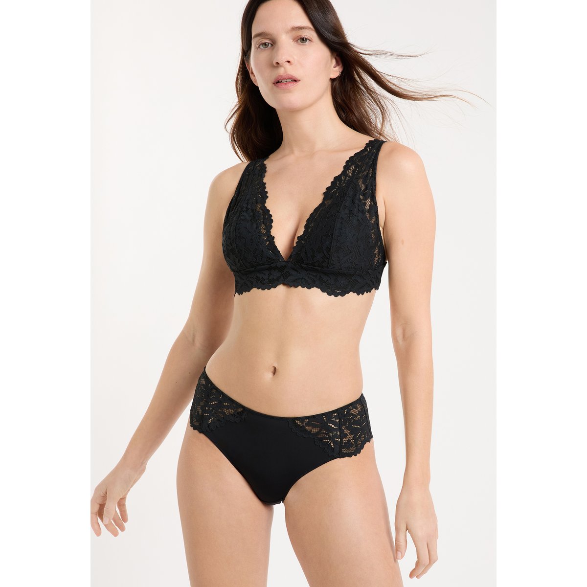 Soutien-gorge N.8 - Le triangle sans armatures LEGENDE noir, ETAM
