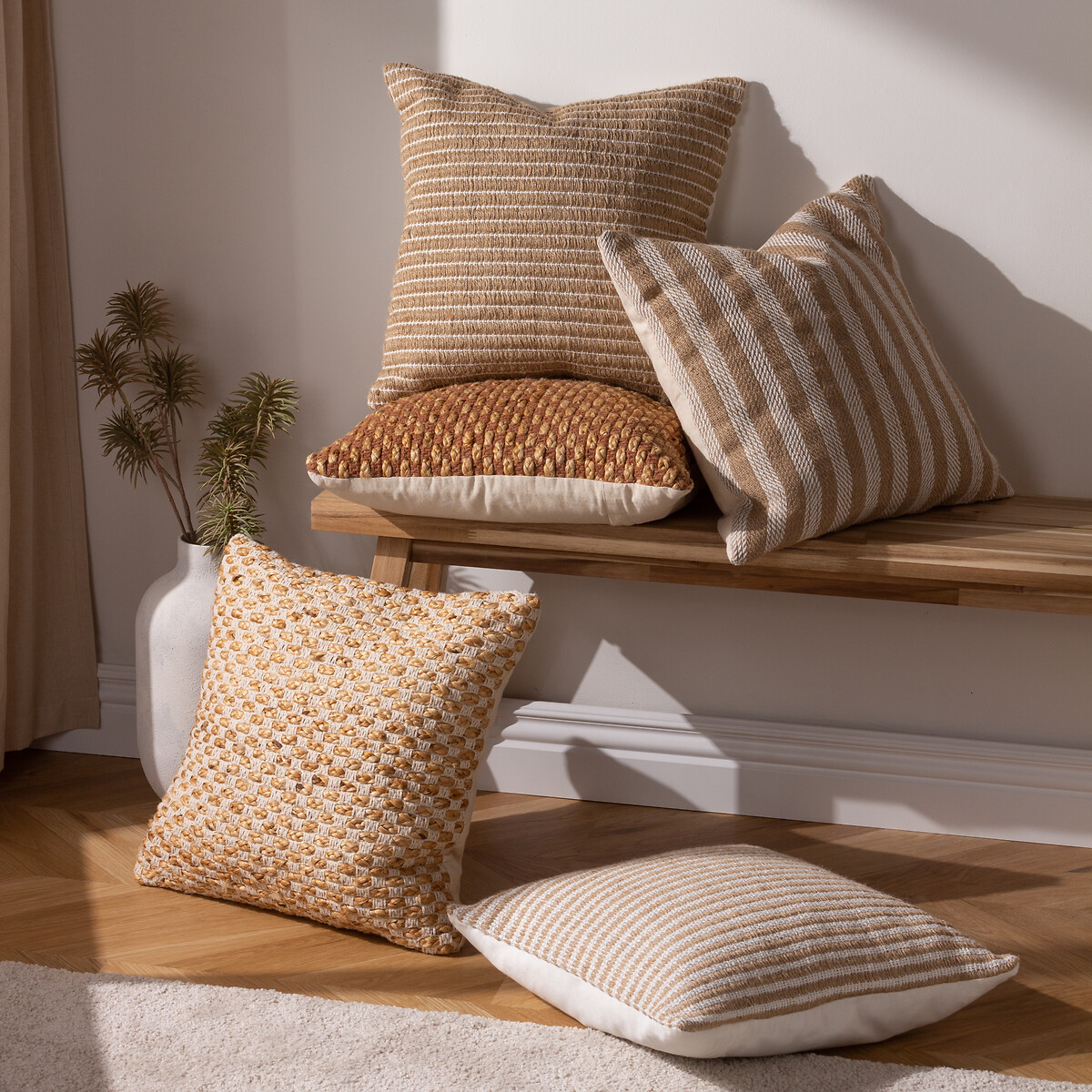 Organik Stripe Woven Cushion natural, YARD
