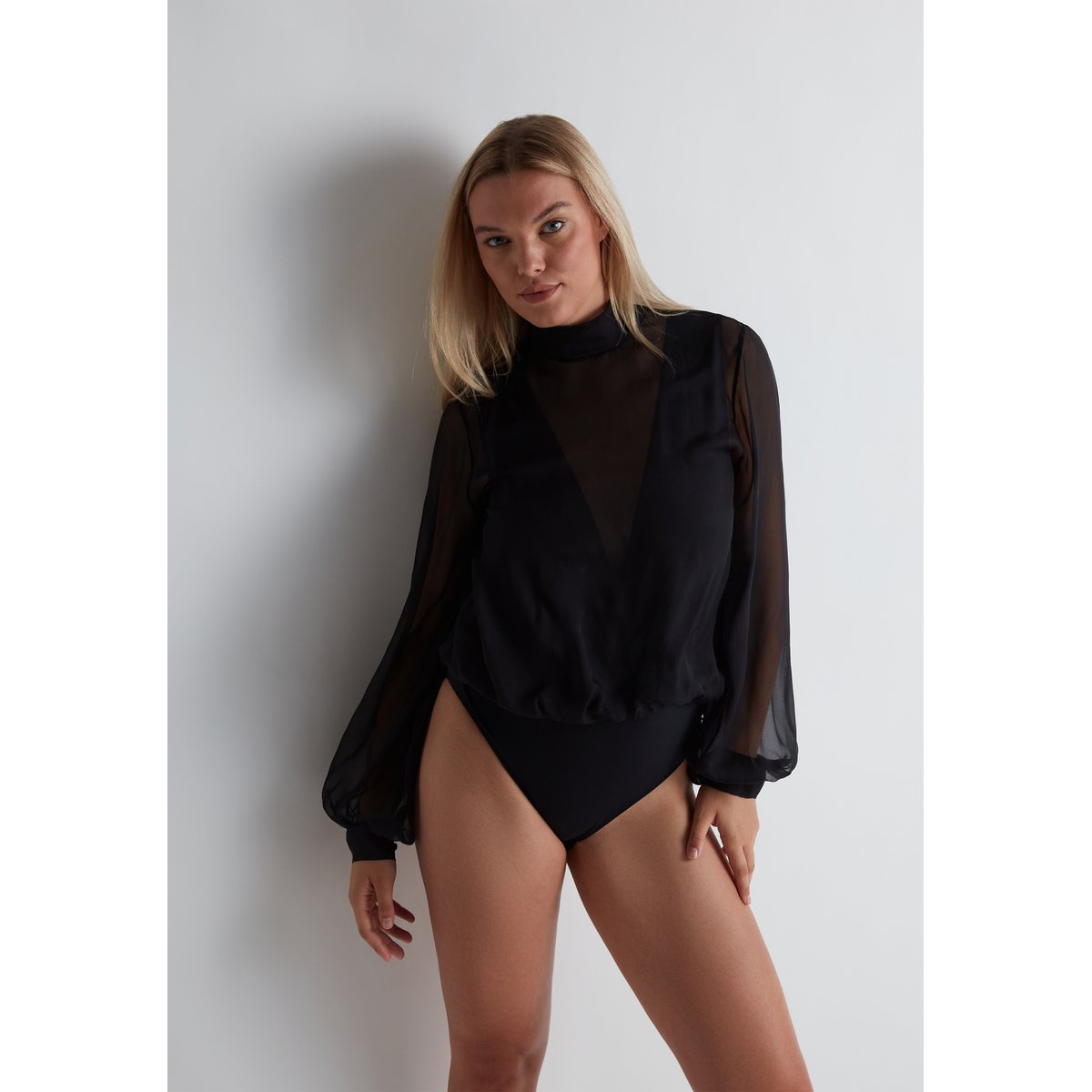 Body noir, AUBADE