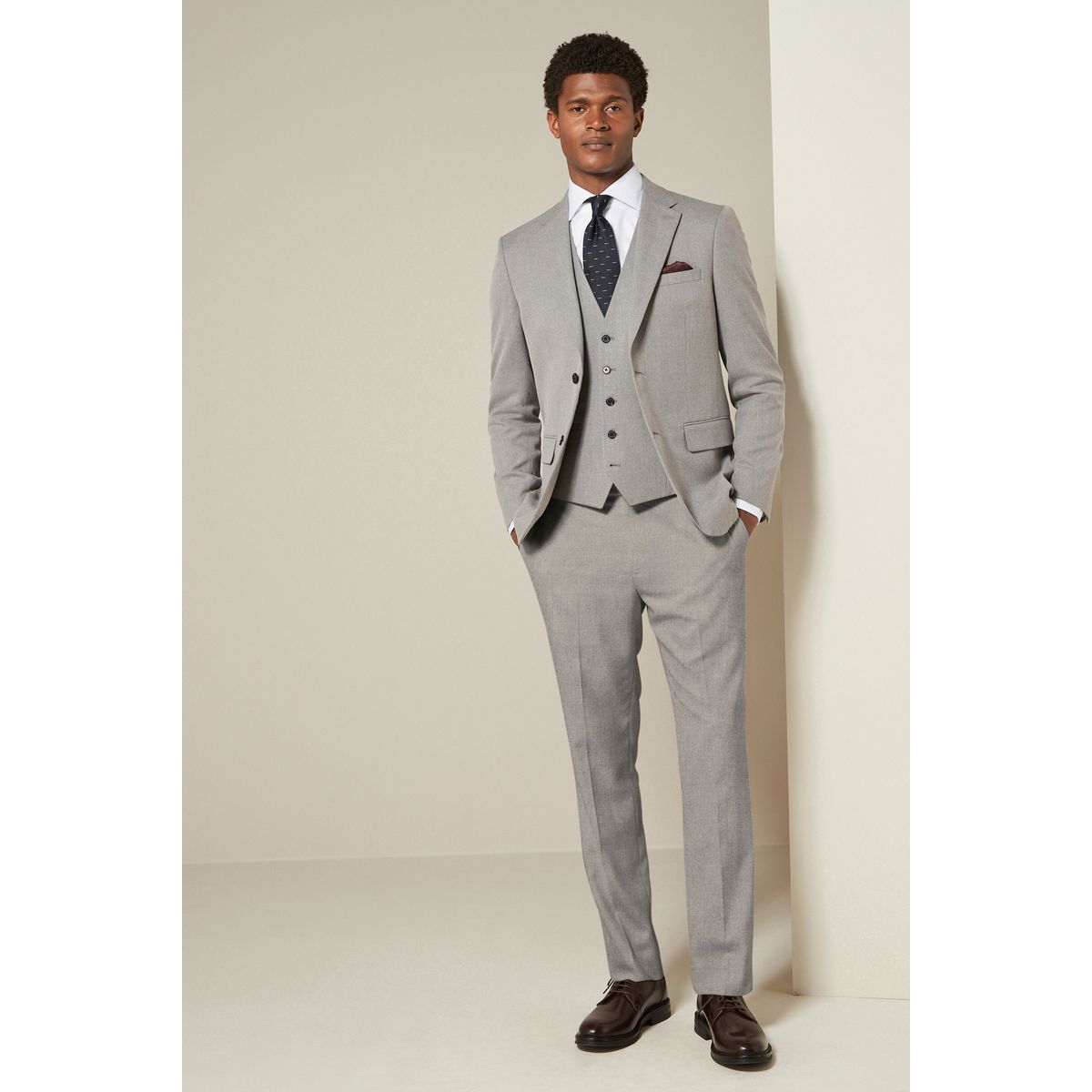 Gilet de costume texturé gris, NEXT