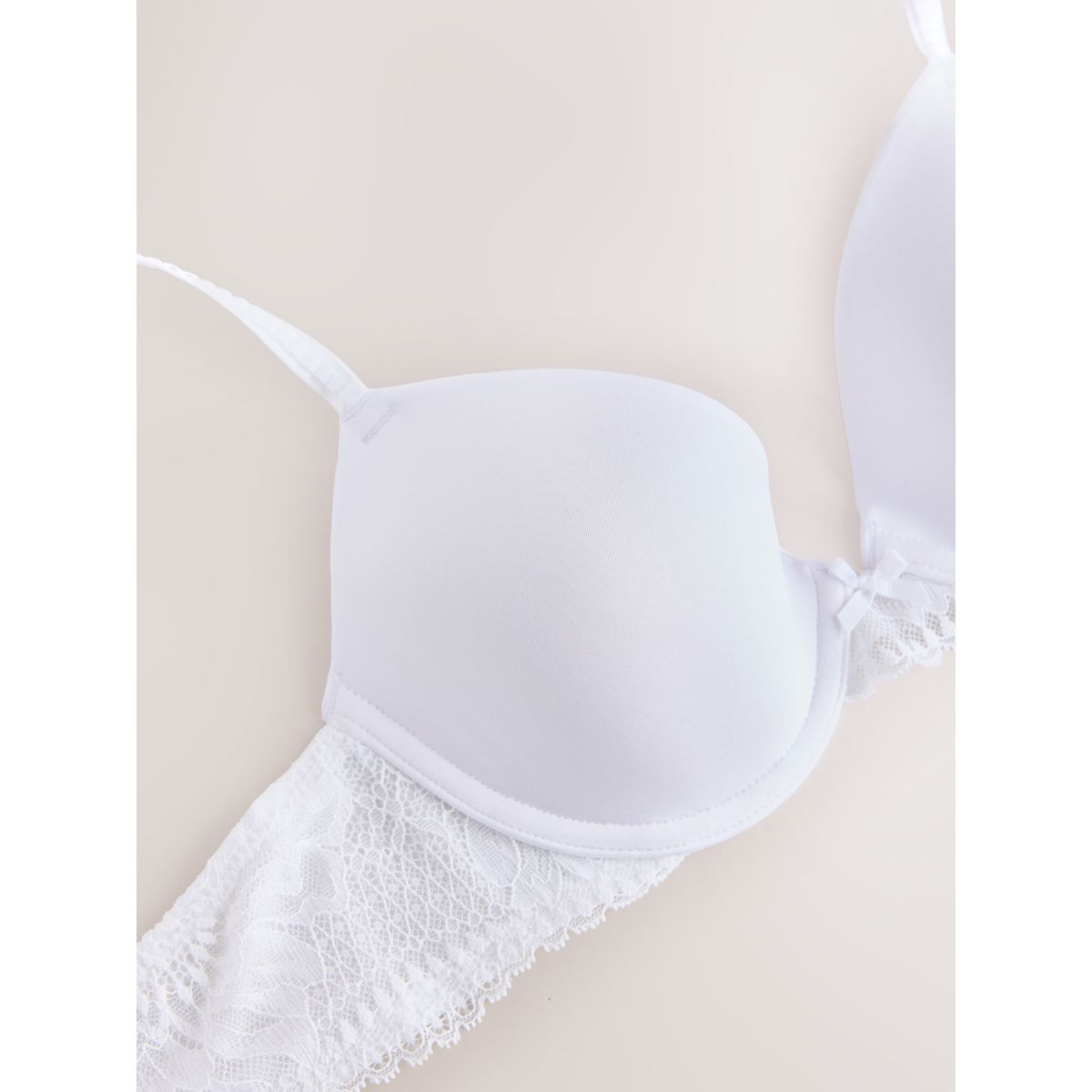 Soutien-gorge pigeonnant effet lissan a-e blanc, NEXT