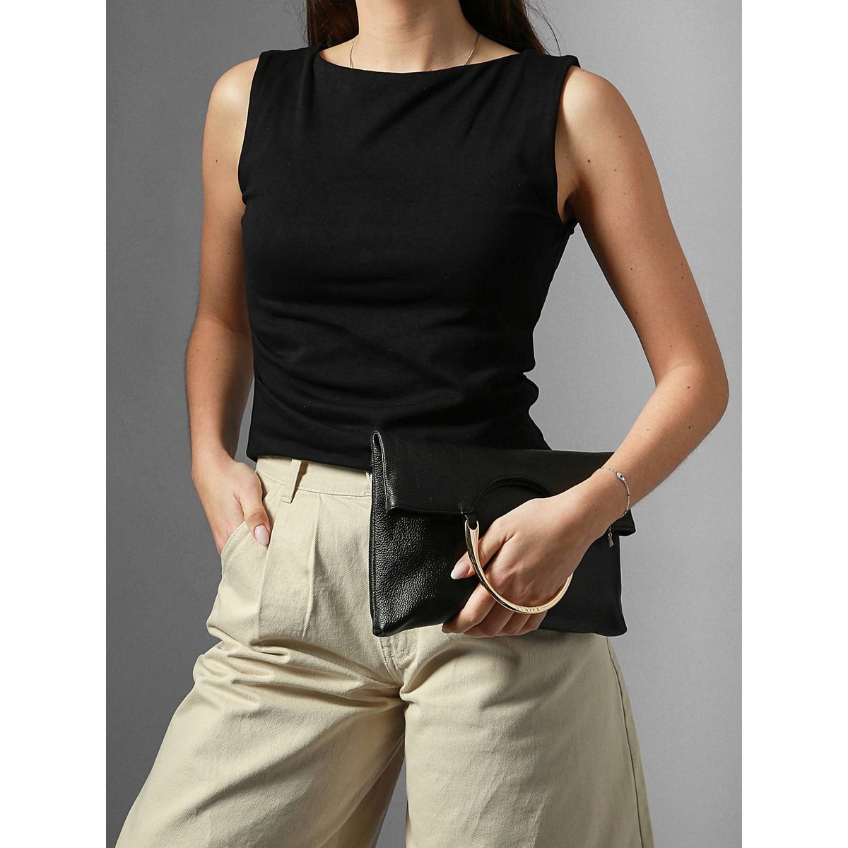Sac bandoulière Tradition cuir noir, ETRIER