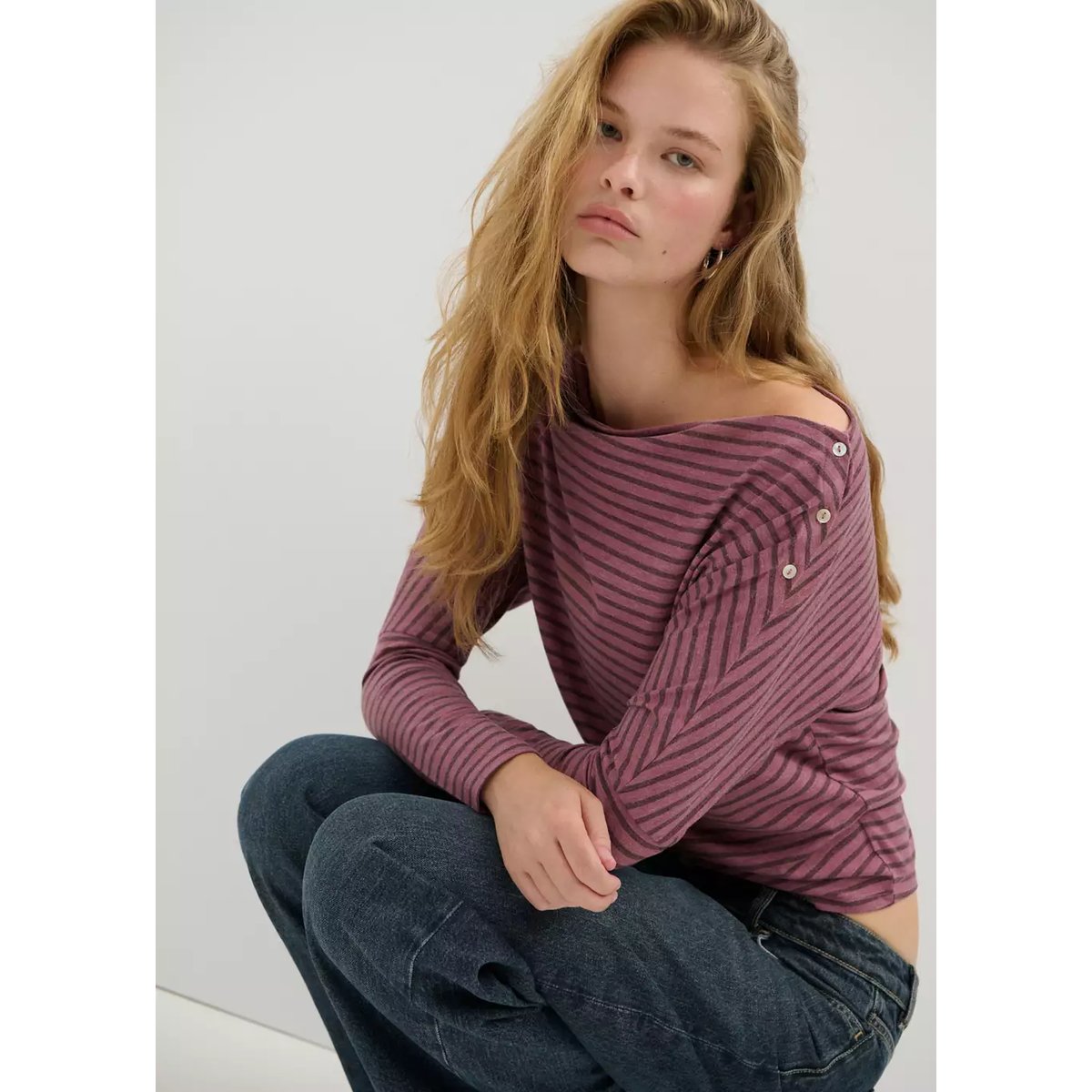 T-shirt rayé épaule dénudée rose, MANGO TEEN