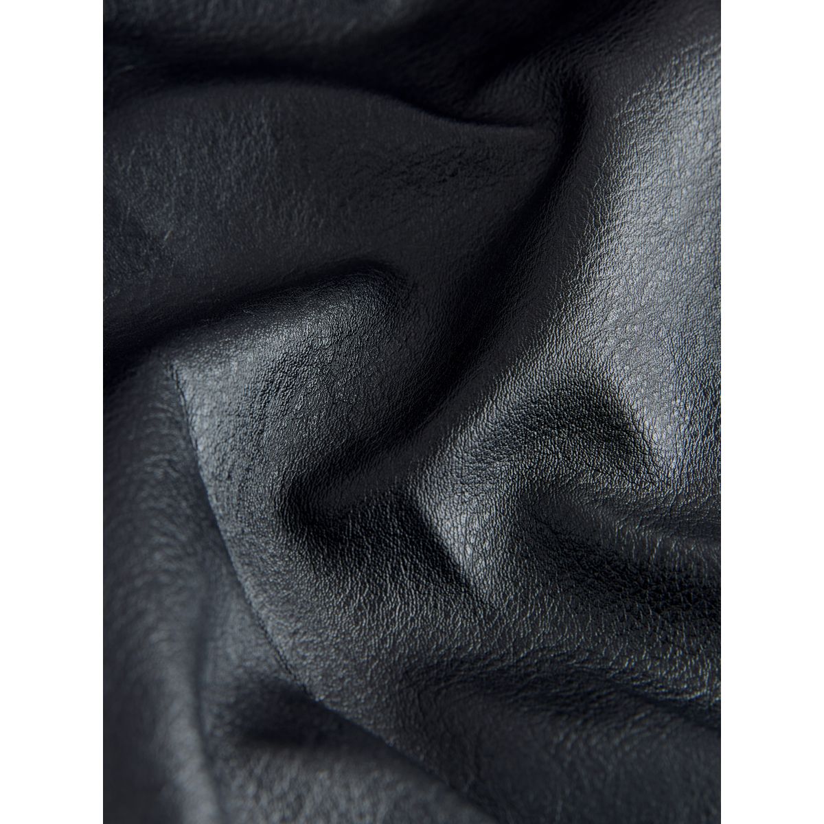Jupe kilt mi-longue en similicuir noir, NEXT