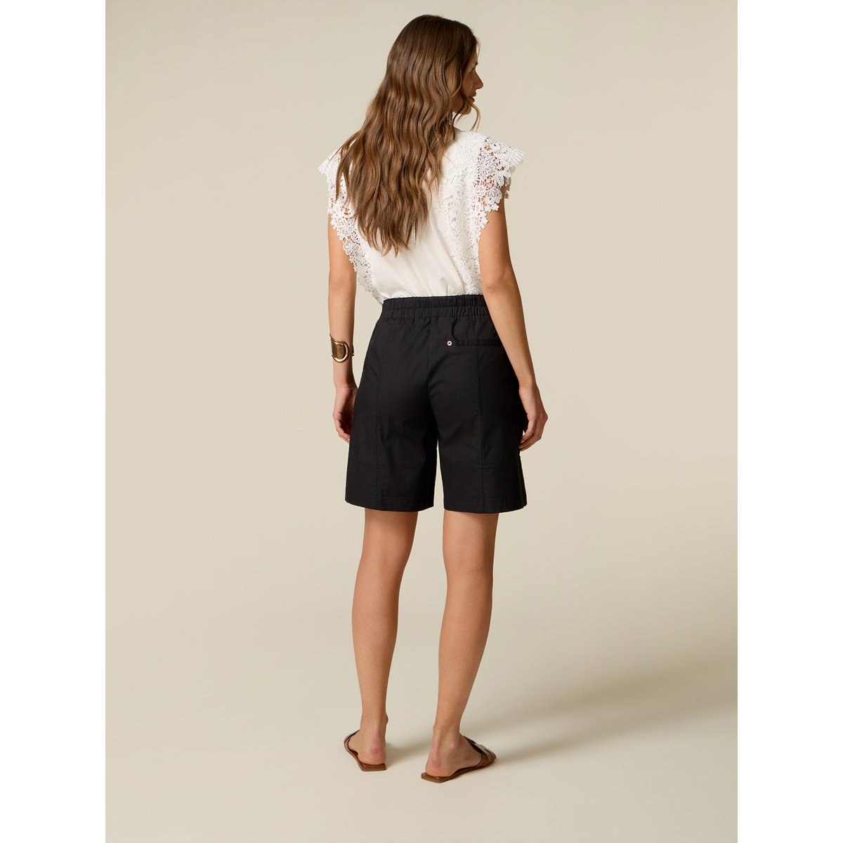 Bermuda en gabardine noir, OLTRE