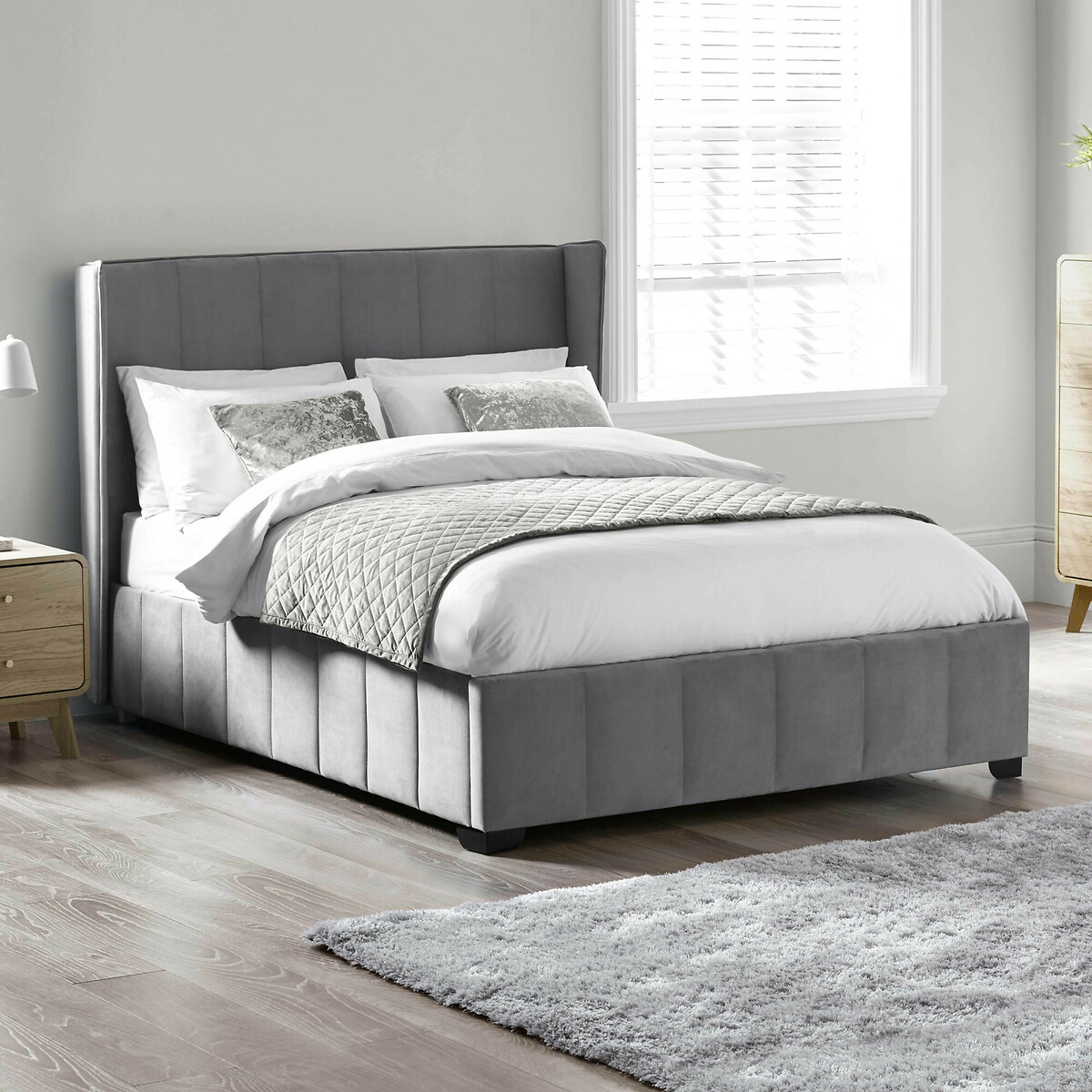 Kara Velvet Upholstered Bed grey, SO'HOME