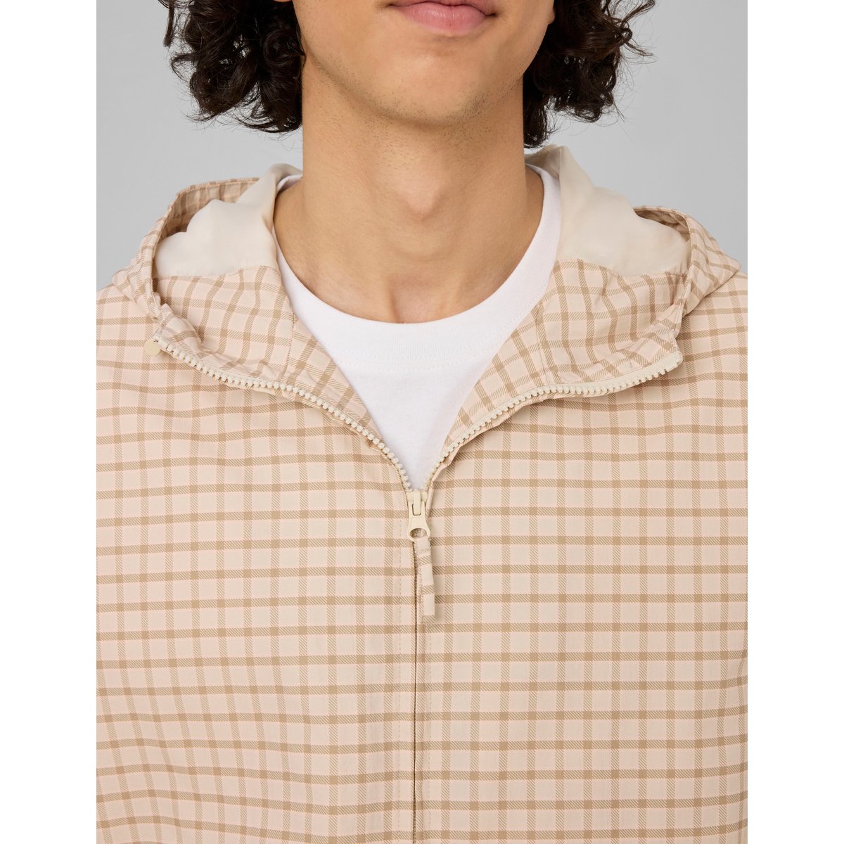 Blouson léger à capuche blanc cassé, BZB