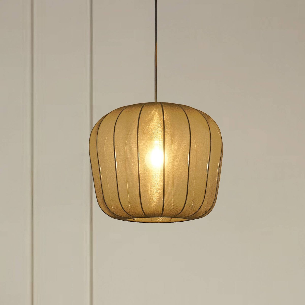 Suspension en textile moderne, Helin noir, LINDBY
