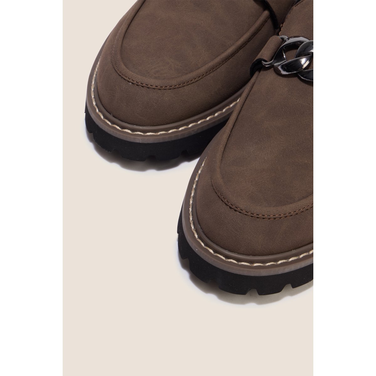Mocassins avec chaîne aspect daim marron, BREAL
