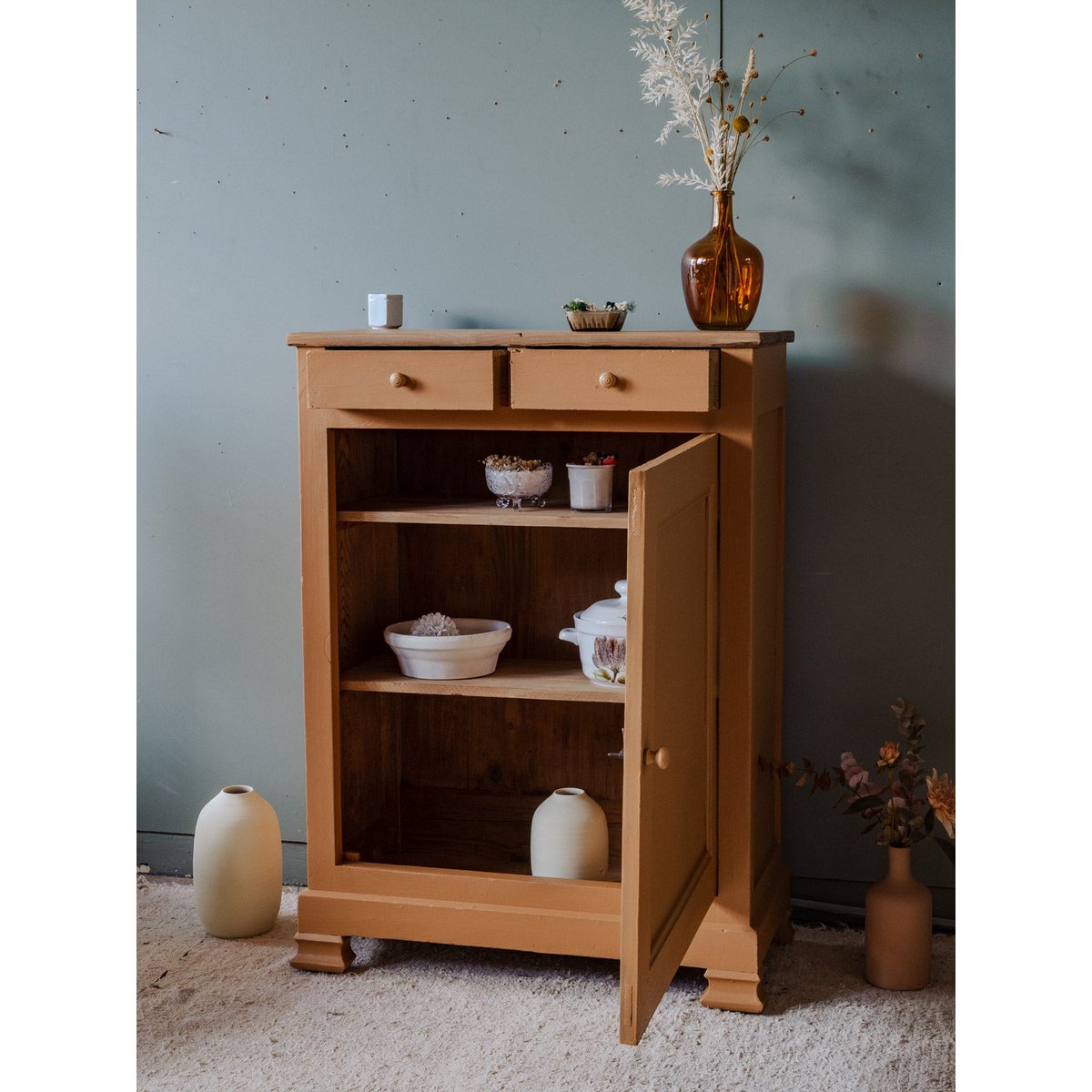 Buffet en bois orange Gilbert N°1527 - Bon état bois clair, DEBONGOUT