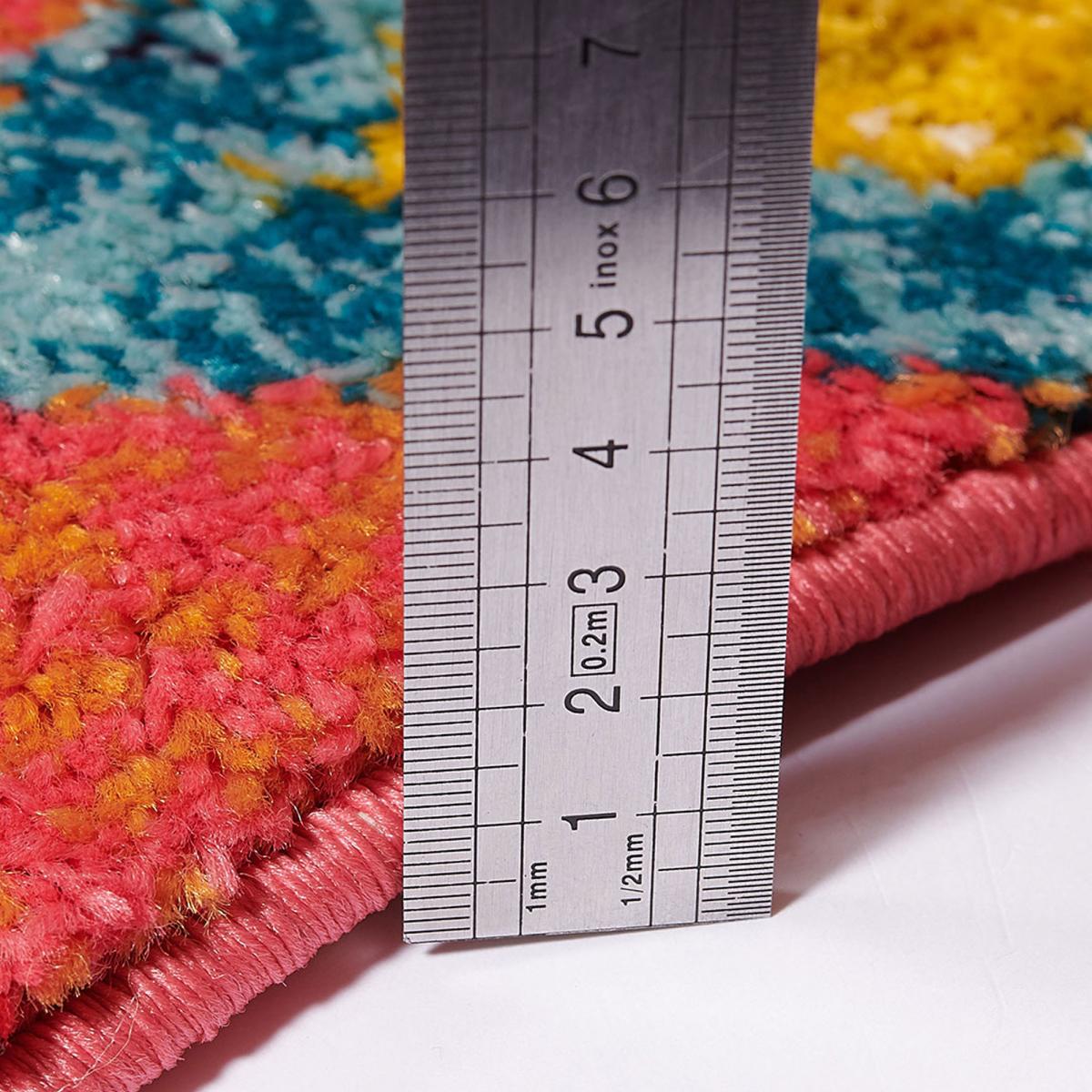 Tapis berbère tissé motifs tribaux LYN5 OURIKA B bleu, jaune, rose, orange, blanc, UN AMOUR DE TAPIS