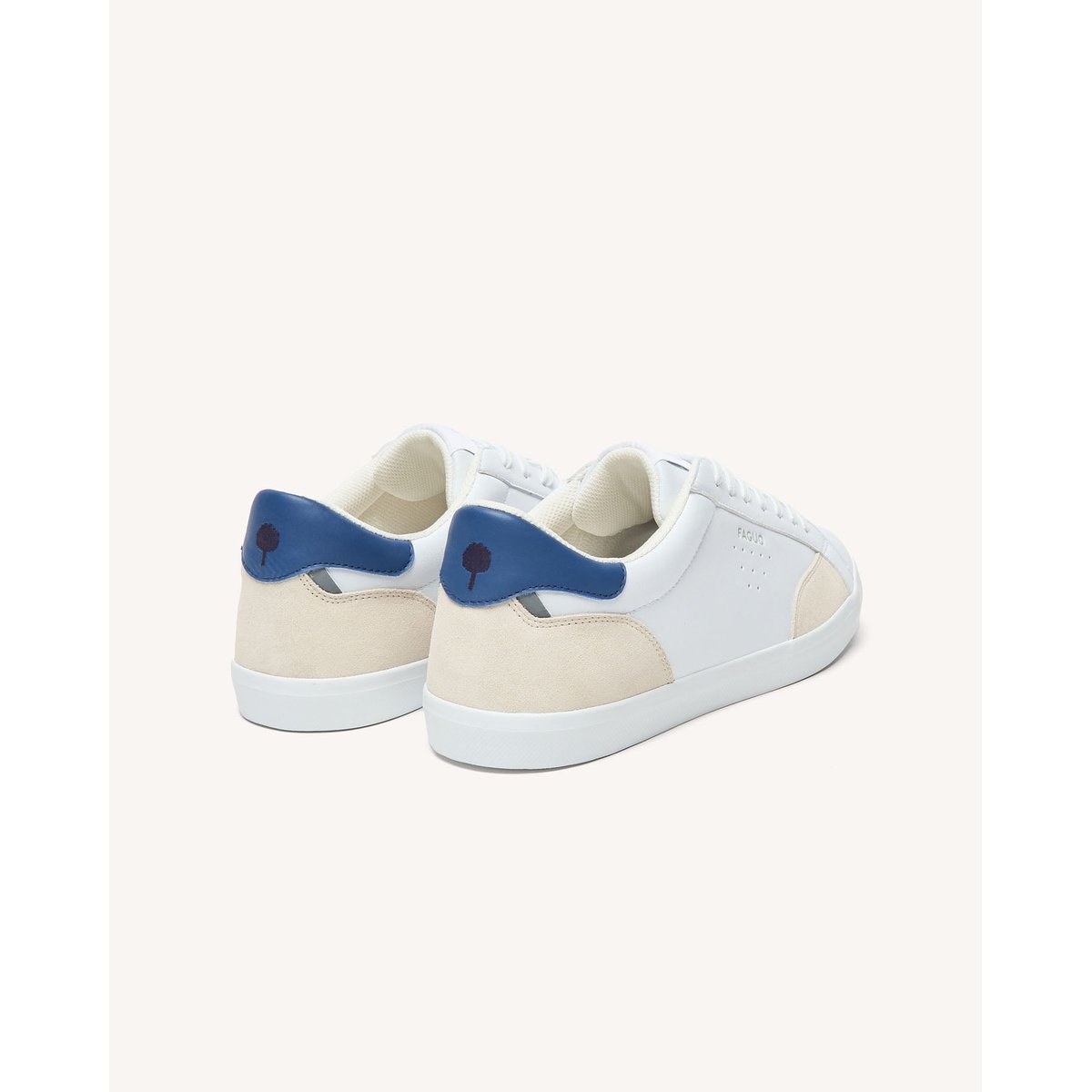 Tennis basses blanc et bleu marine, FAGUO