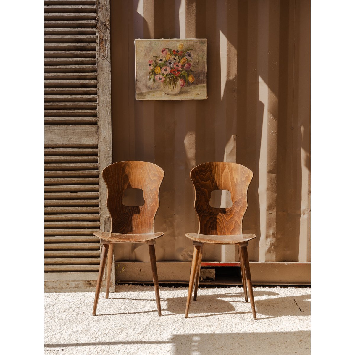 Lot de 3 chaises Baumann en bois Claude N°1157 - Bon état bois foncé, DEBONGOUT
