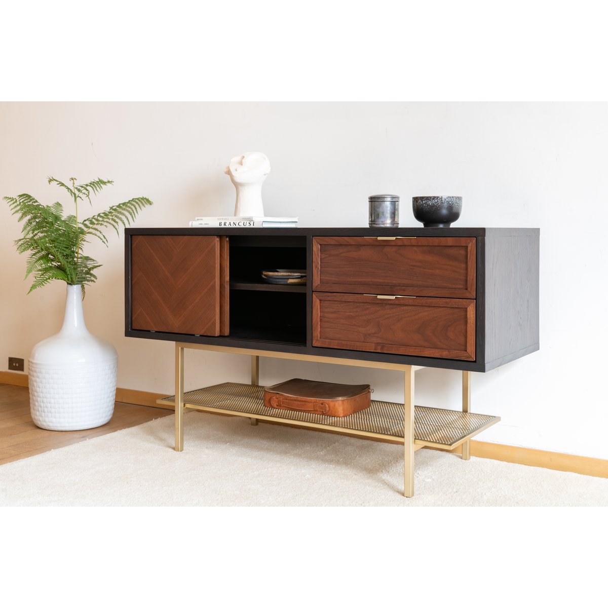 Meuble d'entrée en noyer plaqué NEUTRA bois foncé, PRODUIT INTERIEUR BRUT