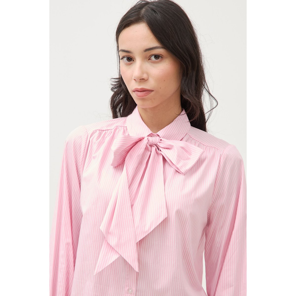Chemise droite col noeud manches longues rose poudrée, BONOBO