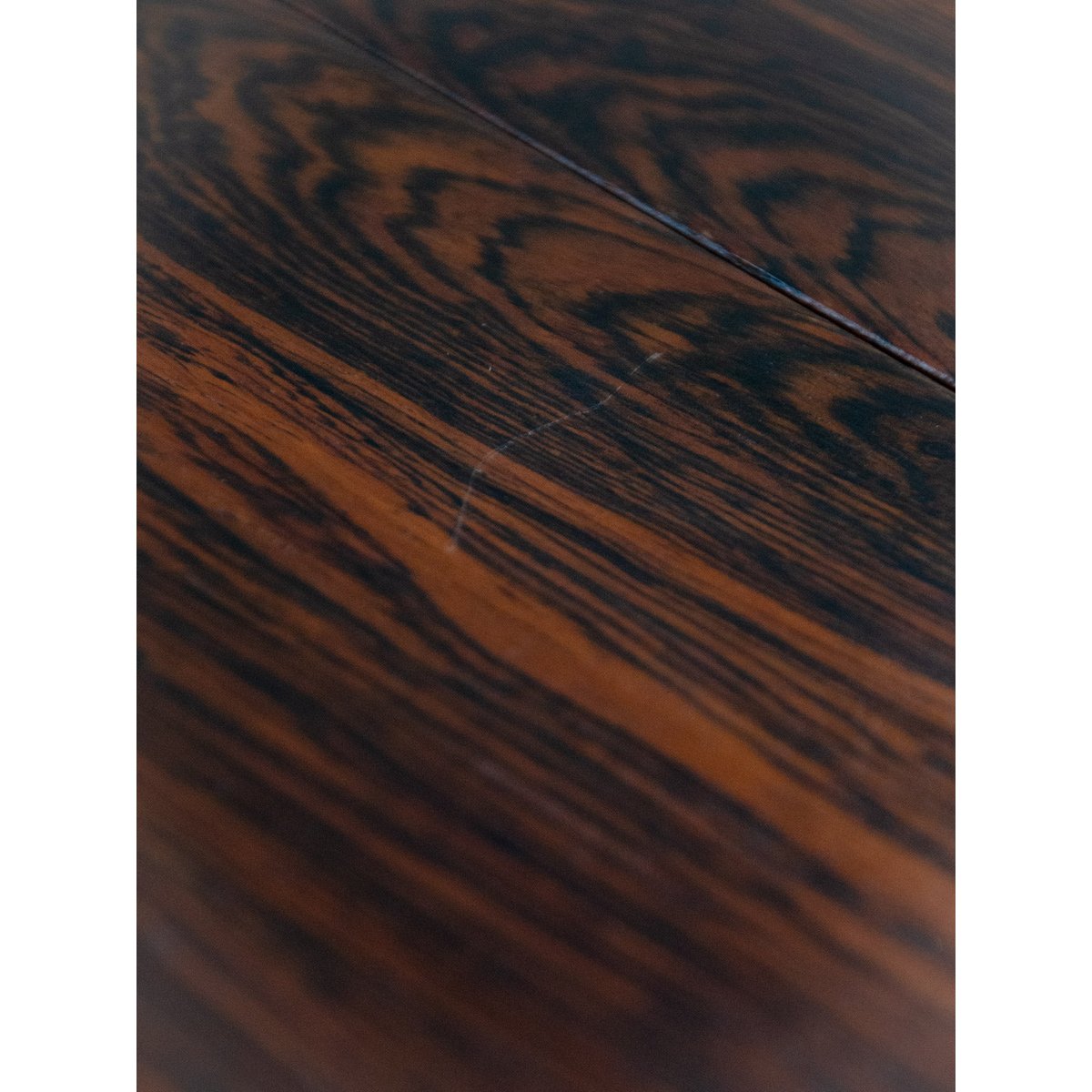 Table à manger en palissandre de Rio Karla N°1311 - Bon état bois foncé, DEBONGOUT