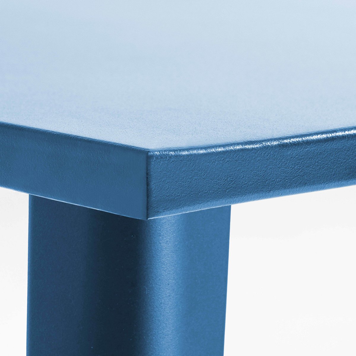 Table haute de jardin en métal style industriel, NEW YORK bleu, OVIALA