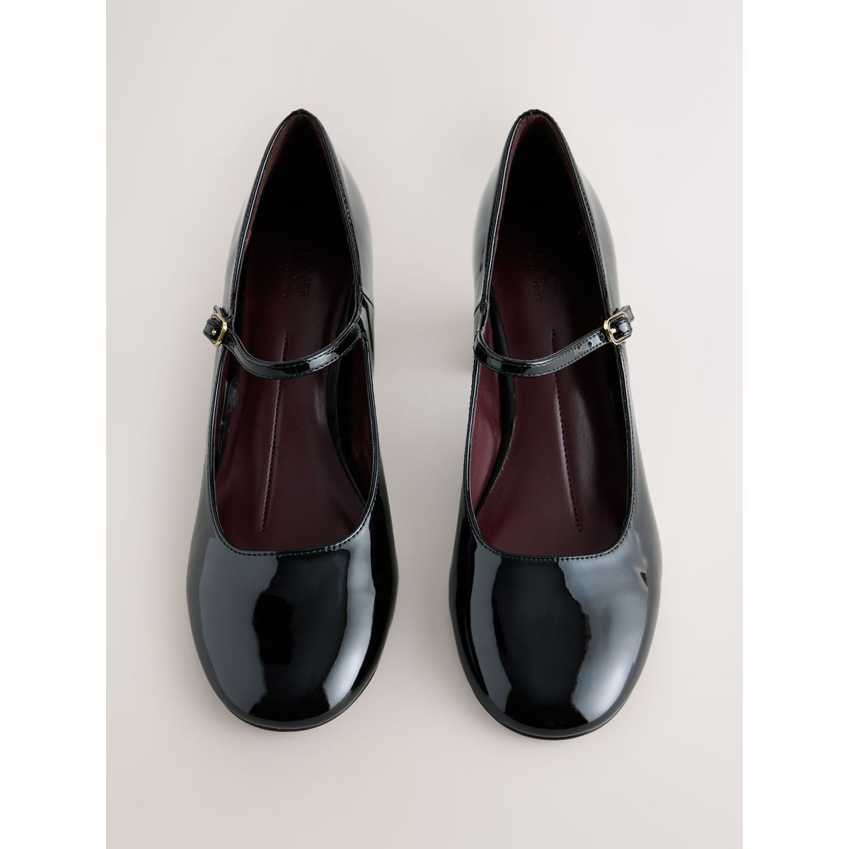 Babies style escarpins bout rond/talon carré noir, NEXT