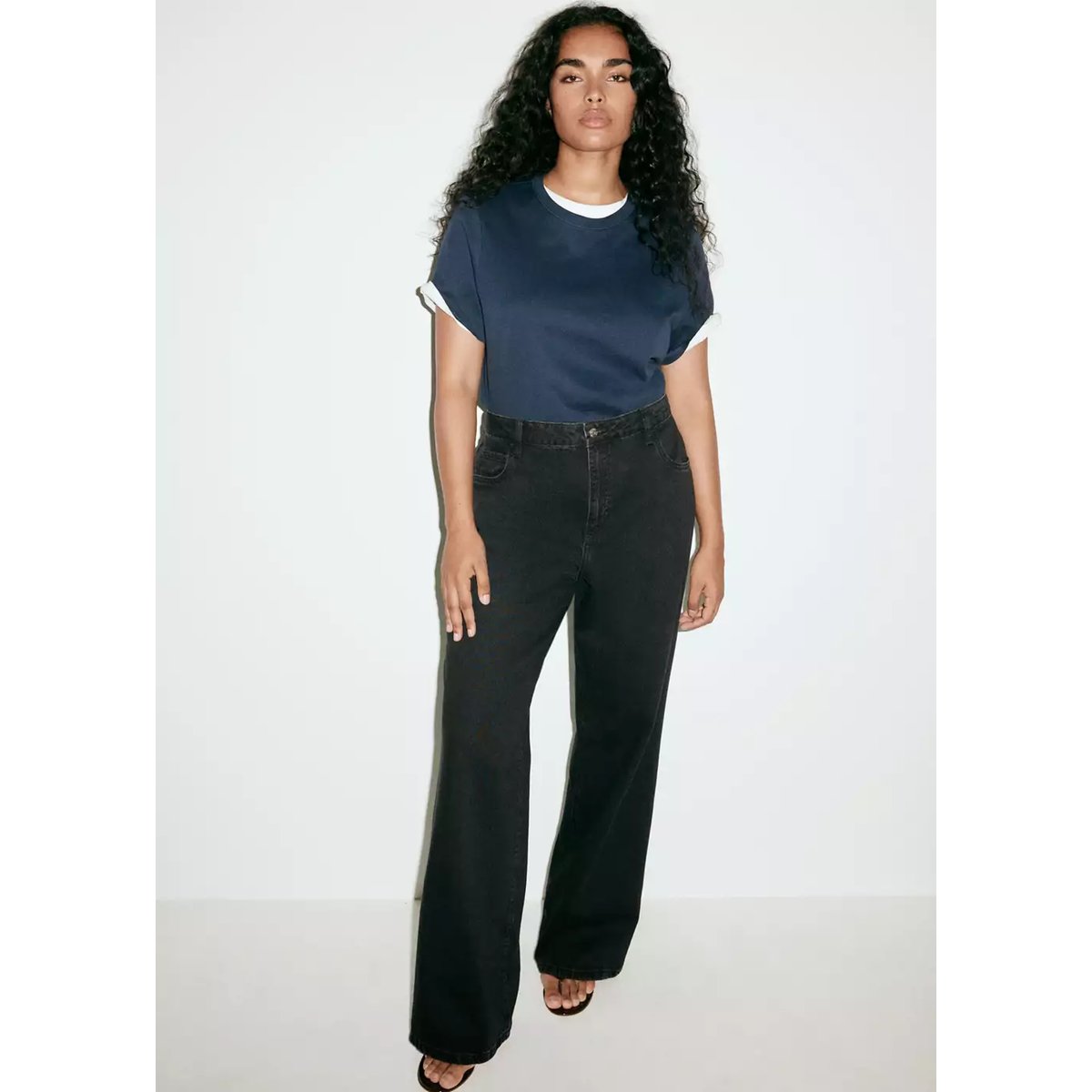 Jean Danila large taille haute black denim, MANGO