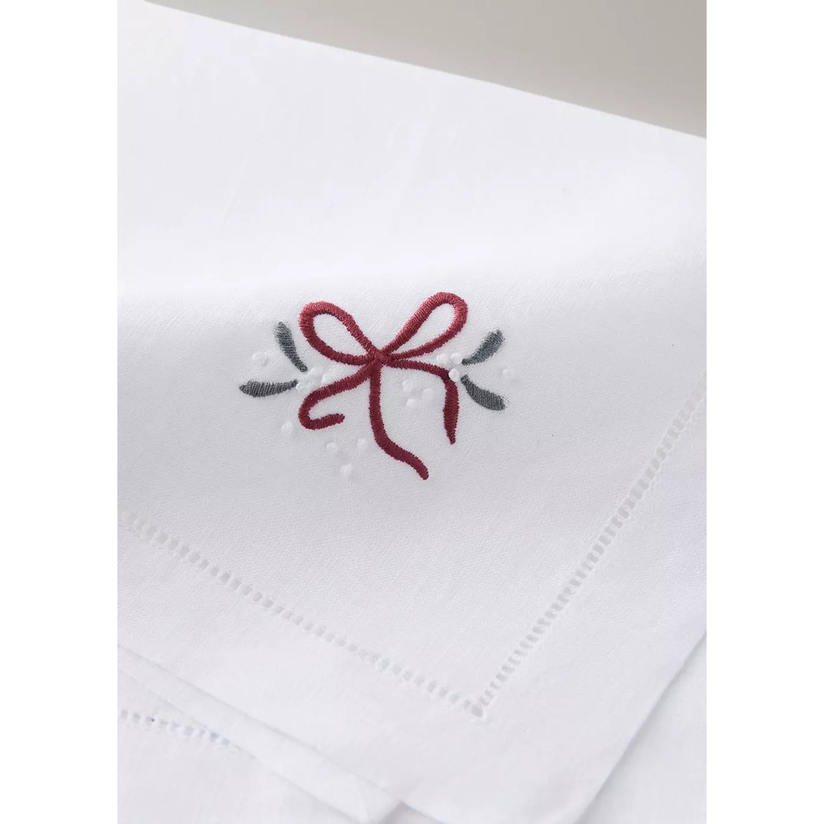 Lot de 2 serviettes en lin avec broderie blanc cassé, MANGO HOME