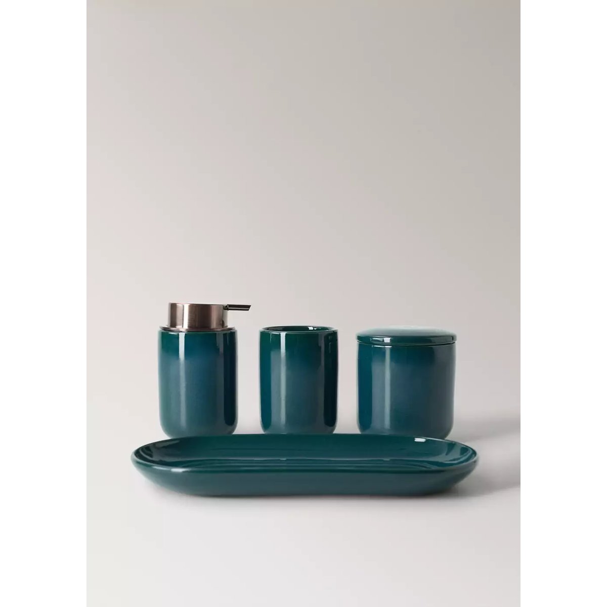 Distributeur de savon en céramique bleu pétrole, MANGO HOME