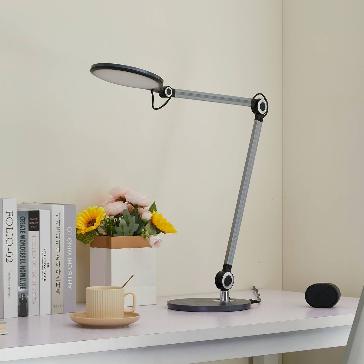 Lampe à poser moderneLED, Nyxaris gris métallique brossé, LINDBY