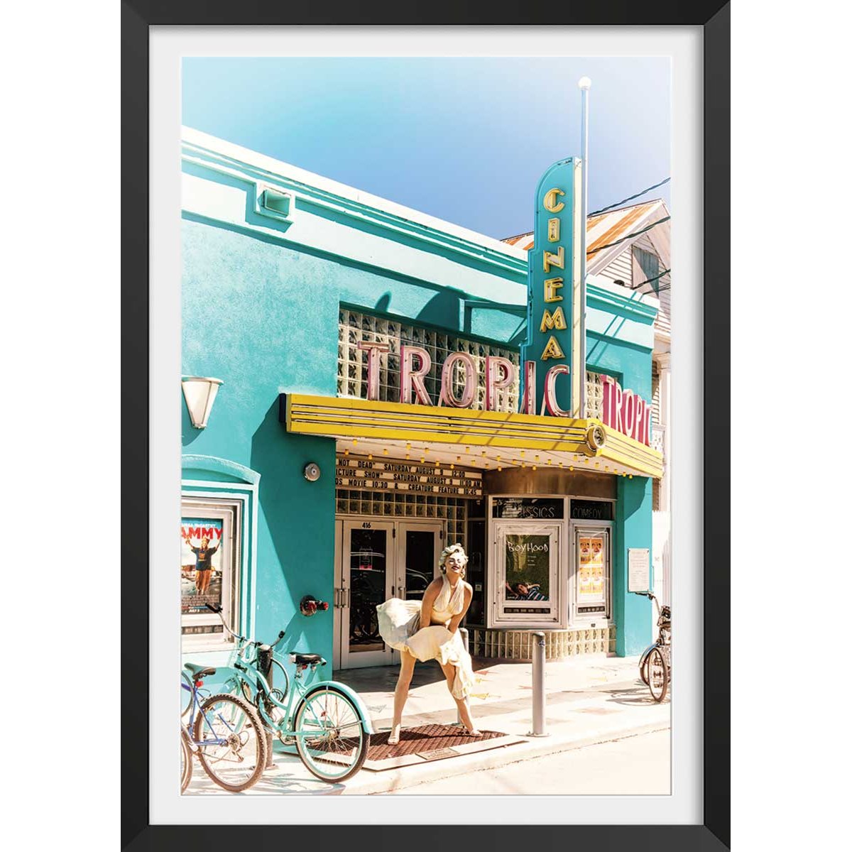 Affiche tropic cinema affiche + cadre en bois - noir, HEXOA