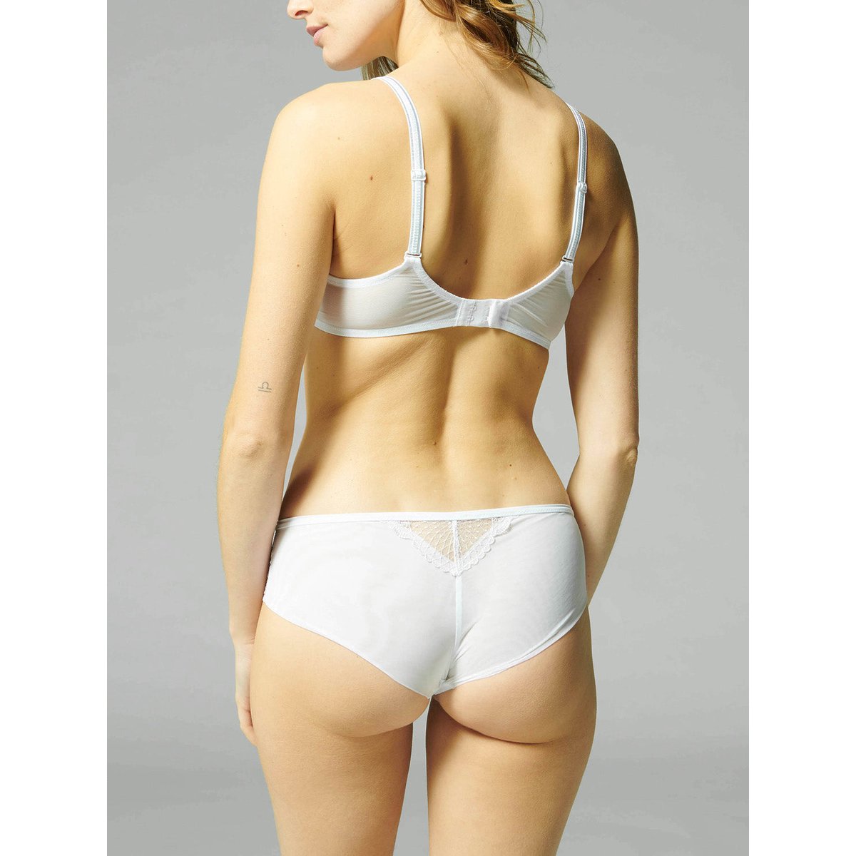 Soutien-gorge triangle emboitant décolleté plongeant, REFLET blanc, SIMONE PERELE