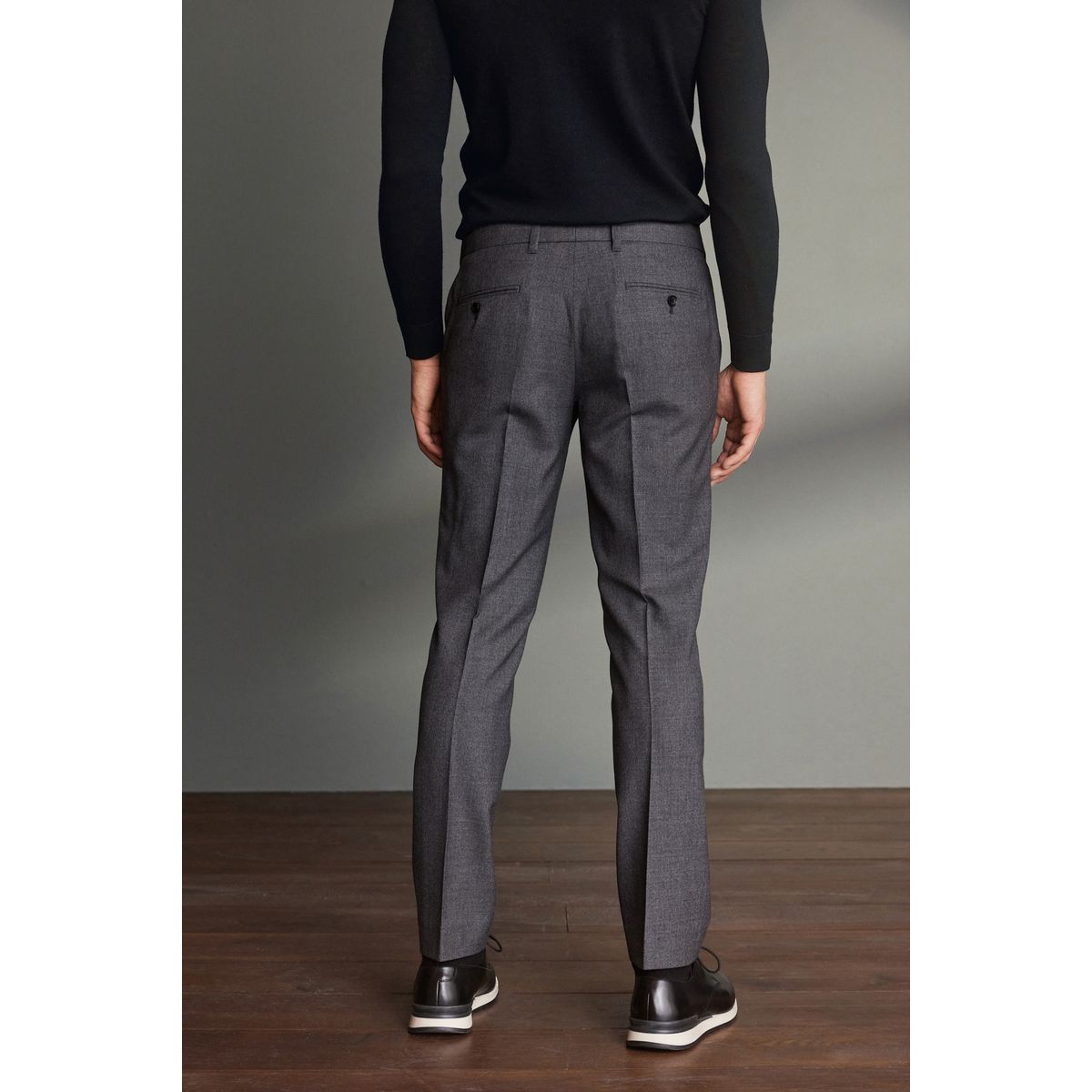Pantalon slim avec ceinture gris, NEXT
